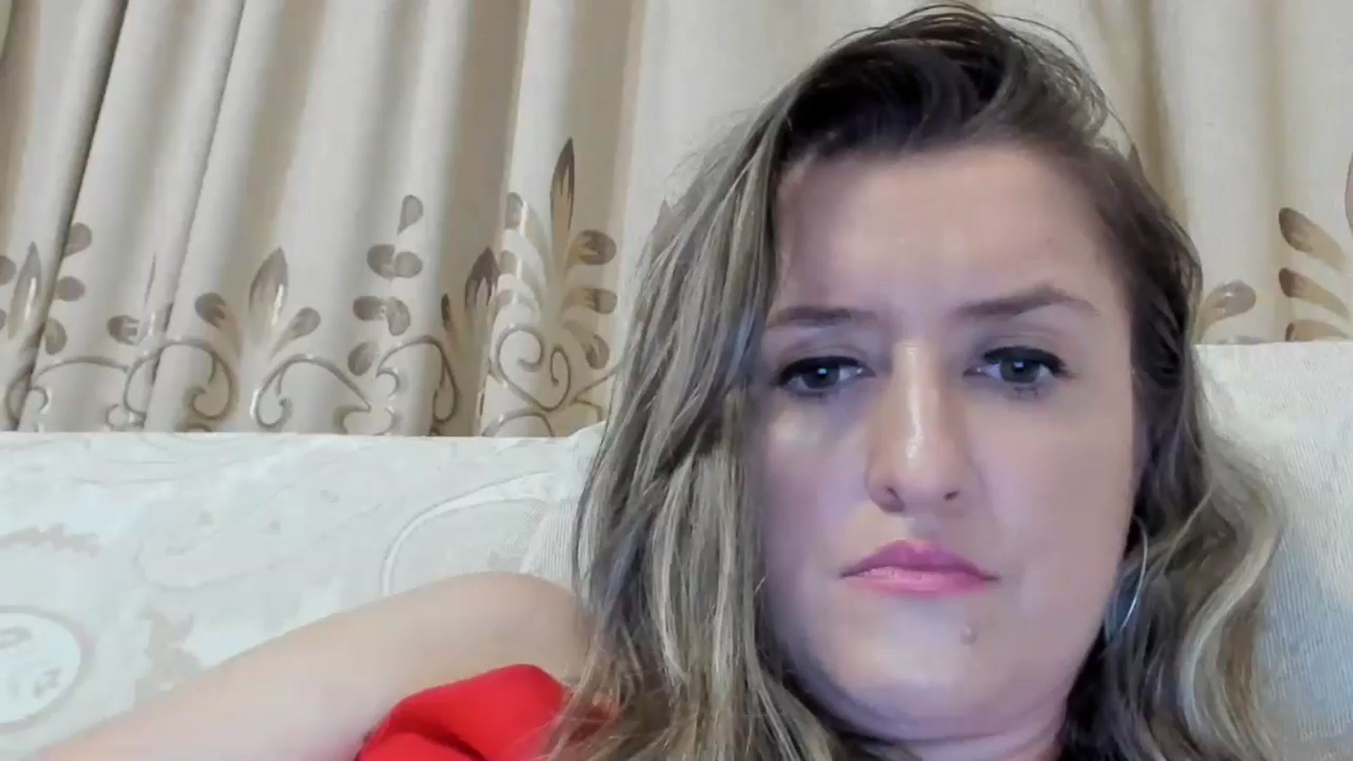 Gallery image thumbnail from BestDream's myfreecams stream on, 08/12/2024, 24:17 image 16 of 20