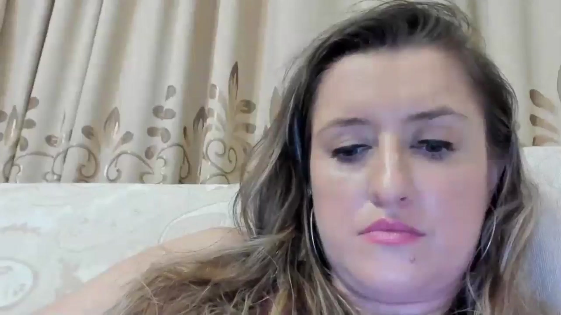 Gallery image thumbnail from BestDream's myfreecams stream on, 08/12/2024, 24:17 image 20 of 20