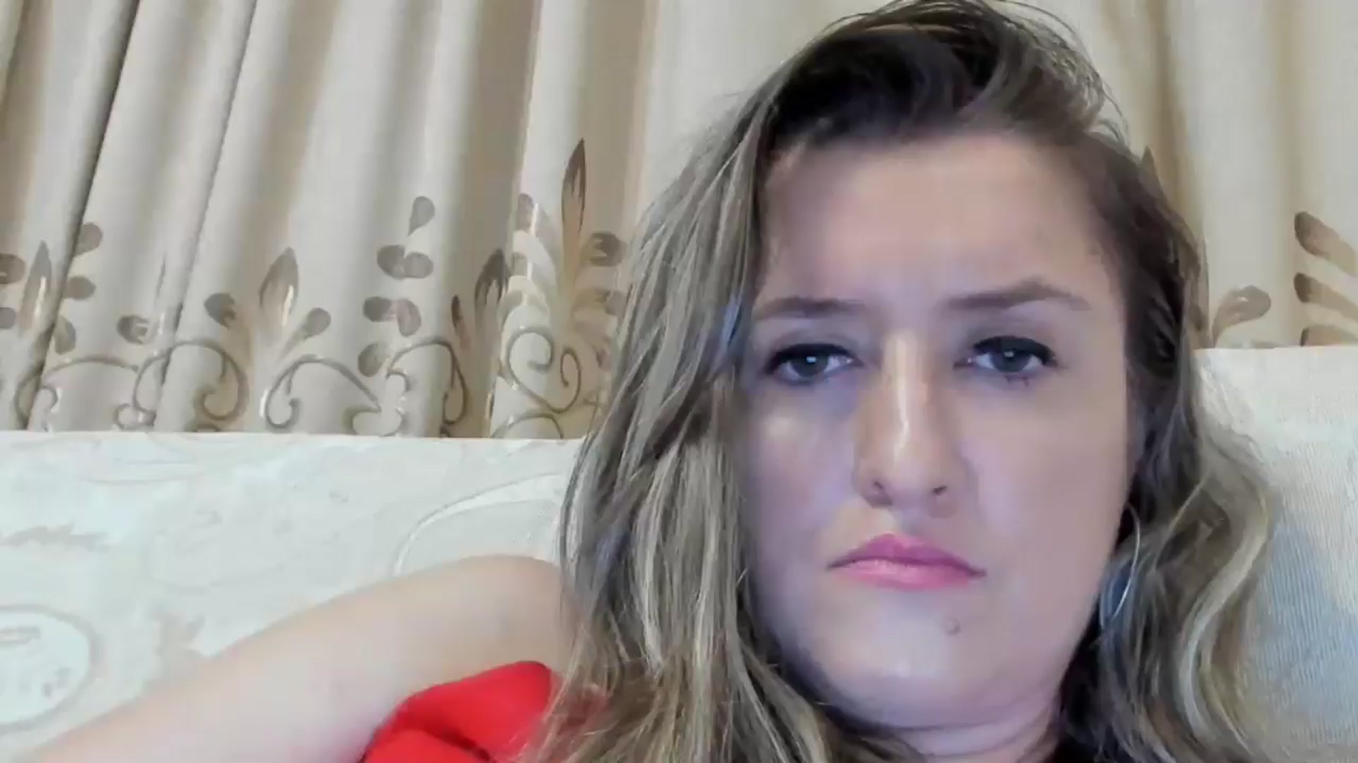 Gallery image thumbnail from BestDream's myfreecams stream on, 08/12/2024, 24:17 image 15 of 20