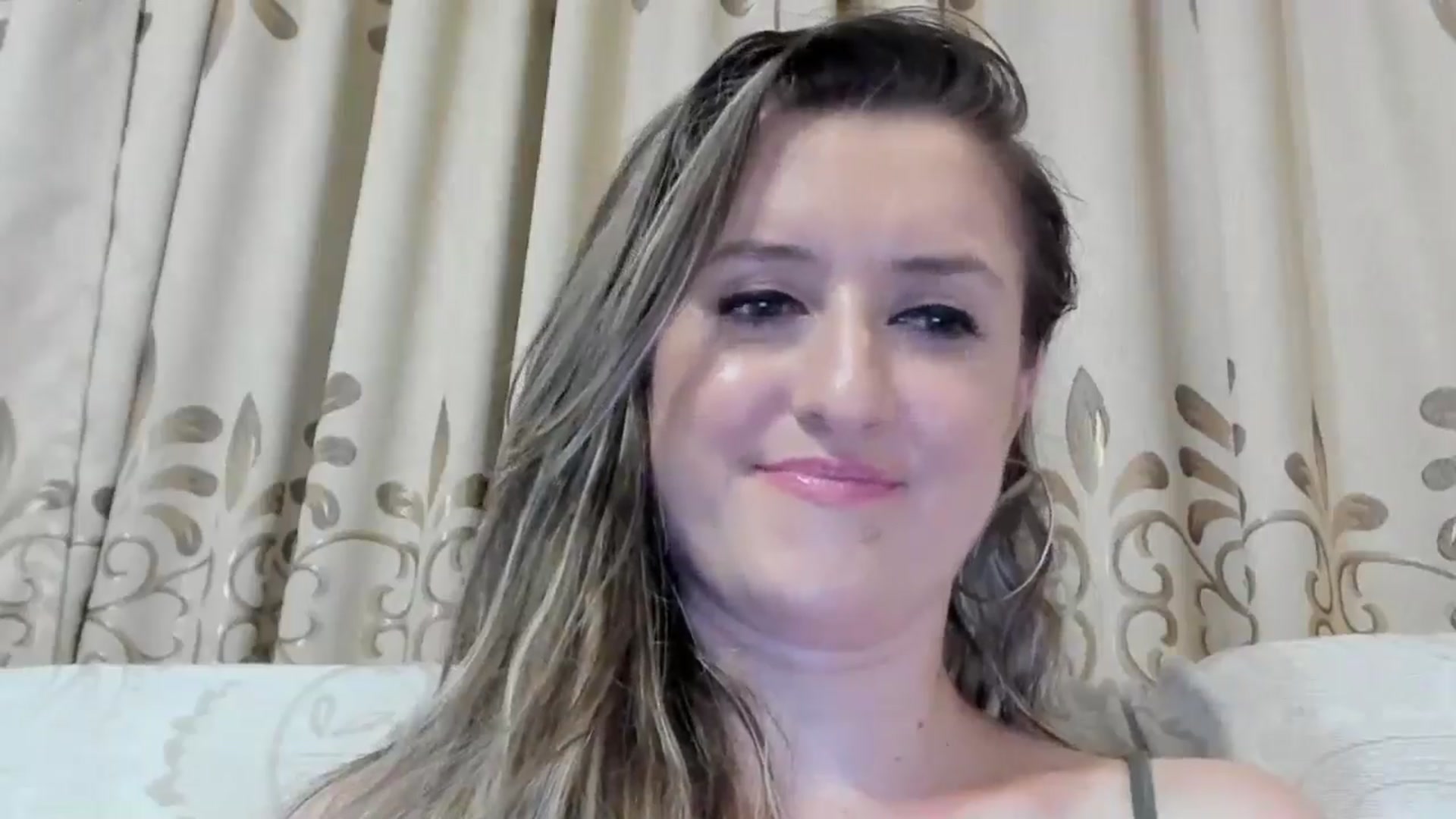 Gallery image thumbnail from BestDream's myfreecams stream on, 08/13/2024, 01:31 image 18 of 20