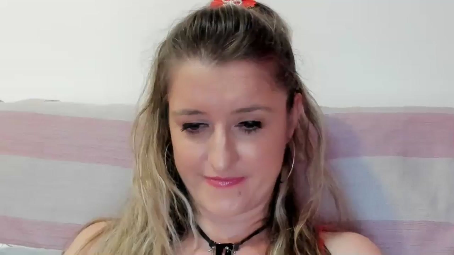 Gallery image thumbnail from BestDream's myfreecams stream on, 08/15/2024, 20:17 image 12 of 20