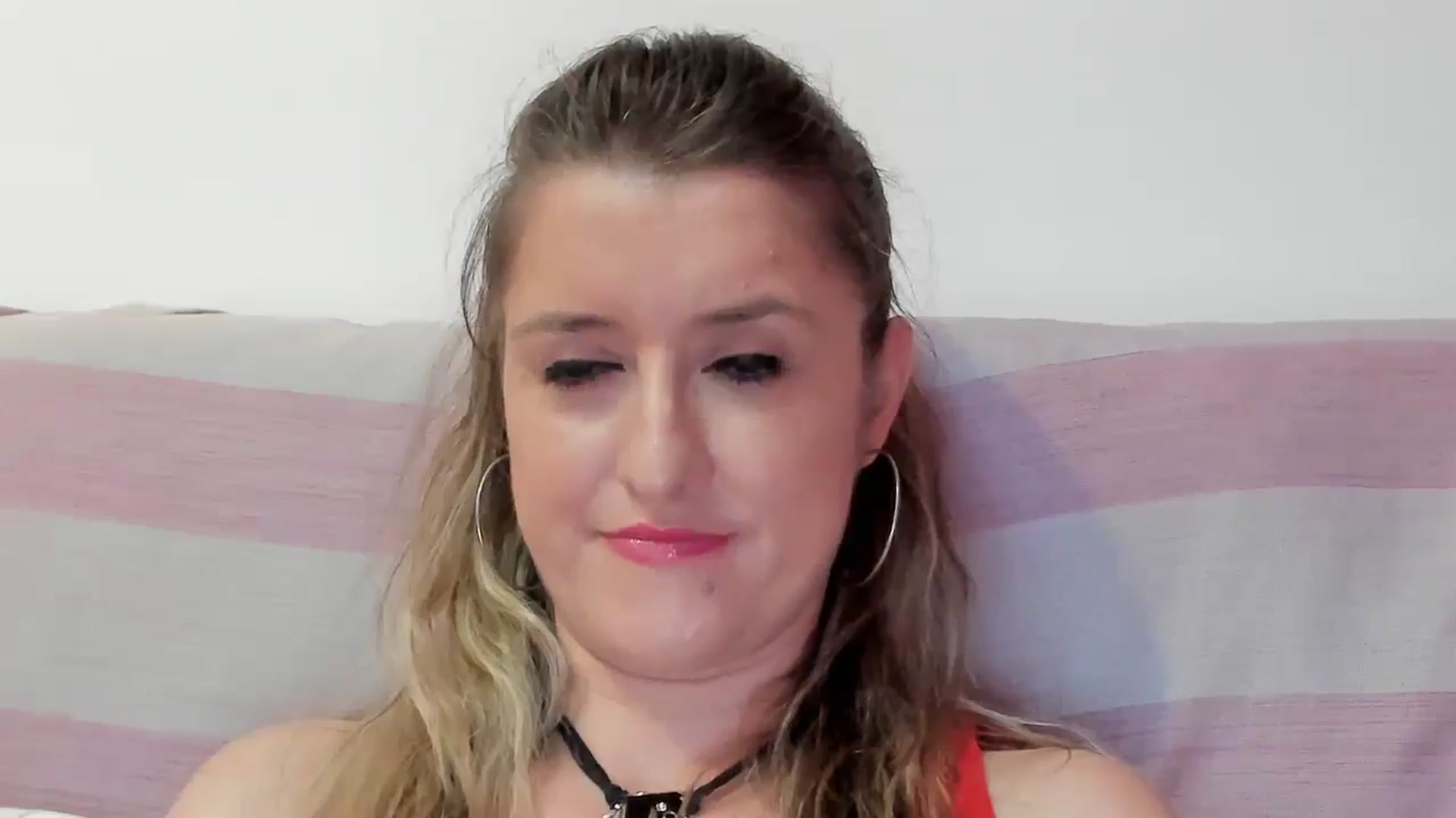 Gallery image thumbnail from BestDream's myfreecams stream on, 08/15/2024, 21:49 image 2 of 20