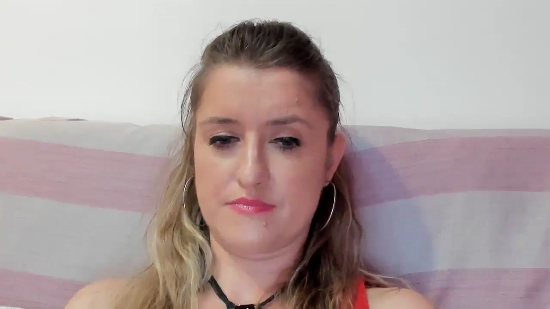 Gallery image thumbnail from BestDream's myfreecams stream on, 08/15/2024, 21:49 image 4 of 20