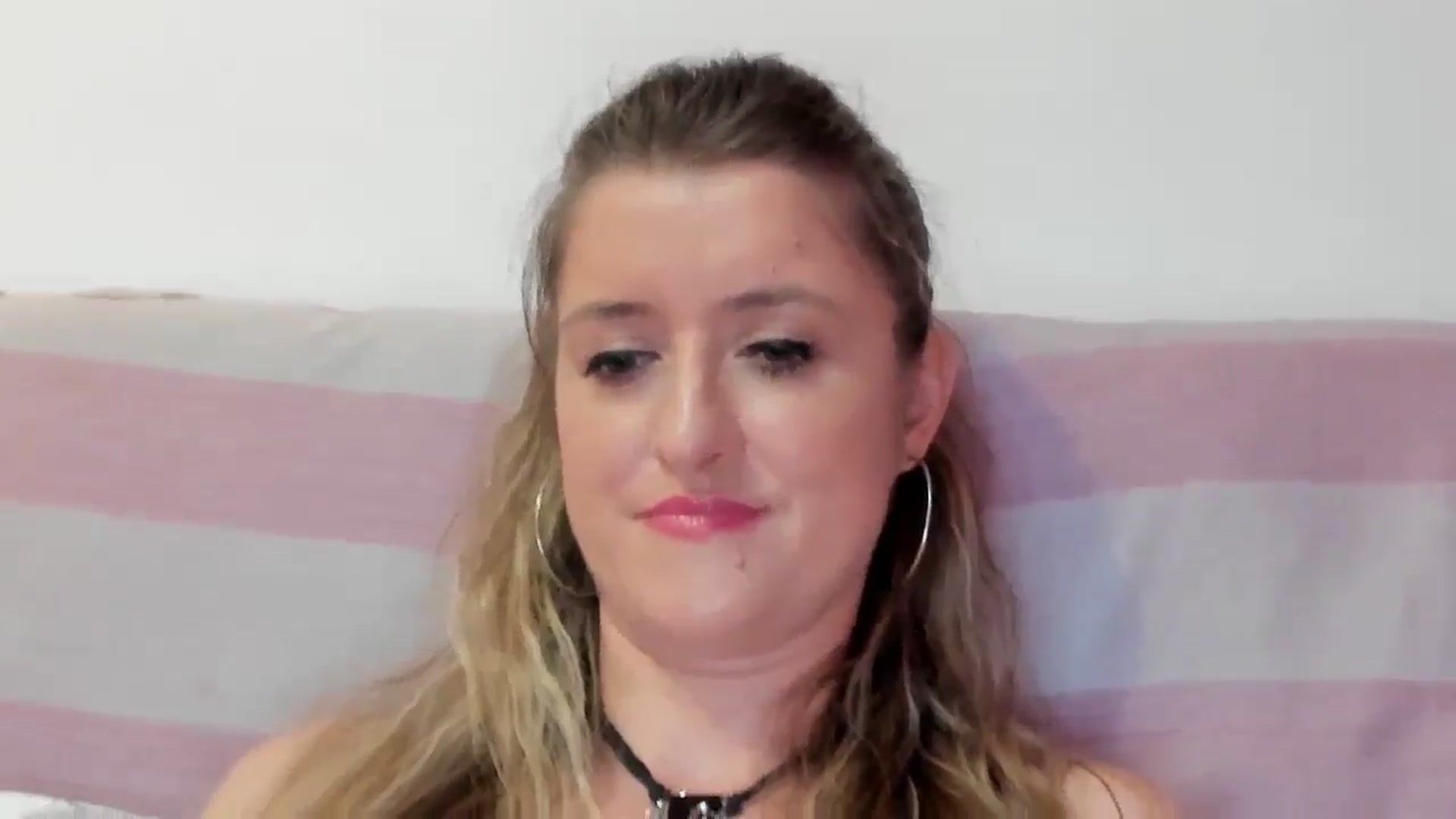 Gallery image thumbnail from BestDream's myfreecams stream on, 08/15/2024, 22:05 image 13 of 20