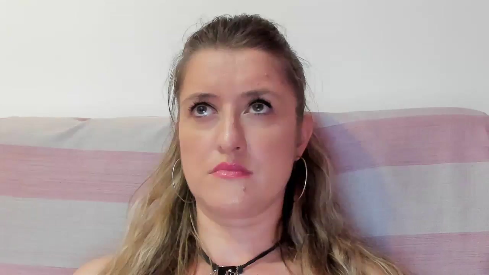 Gallery image thumbnail from BestDream's myfreecams stream on, 08/15/2024, 23:06 image 19 of 20