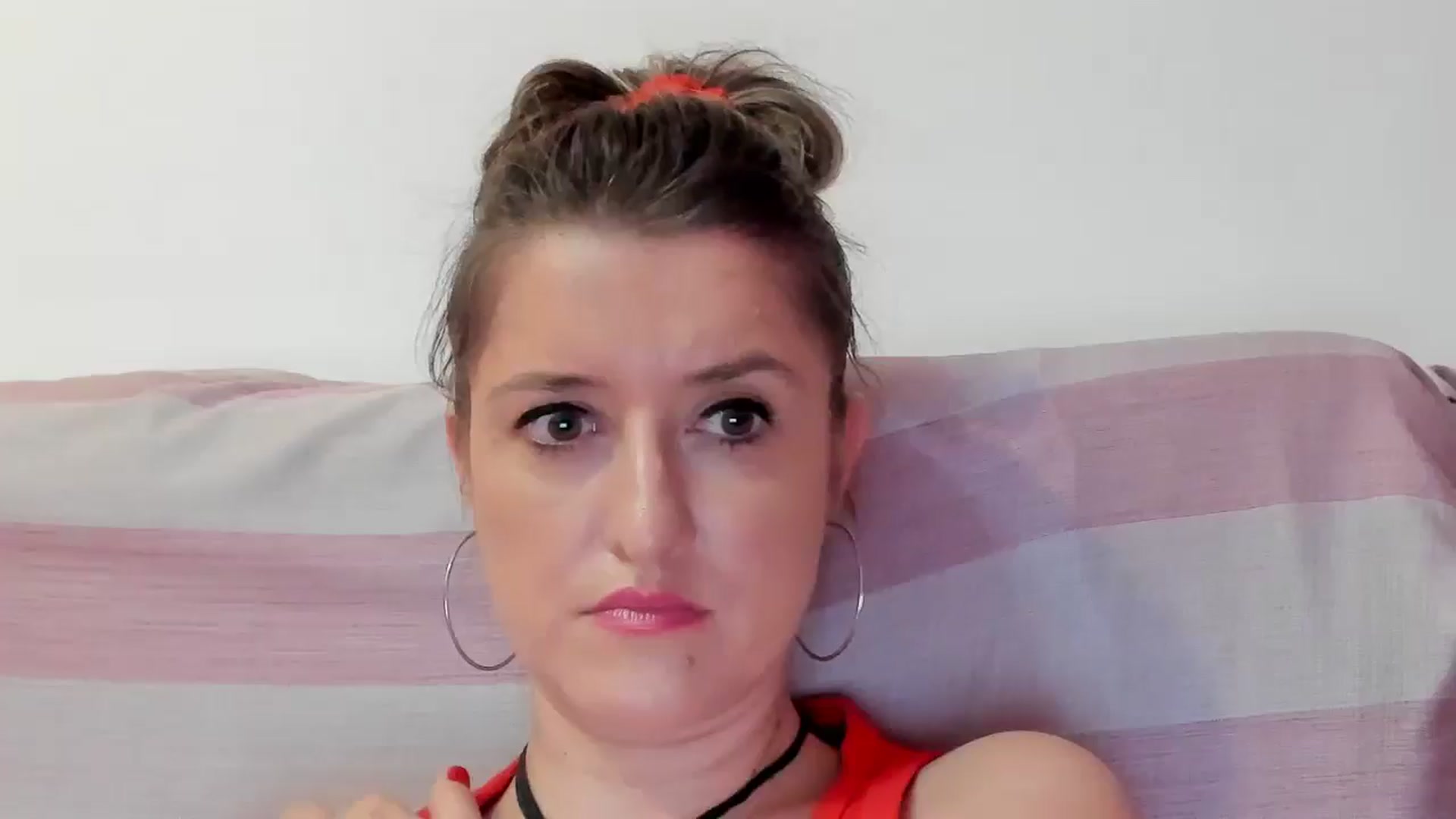 Gallery image thumbnail from BestDream's myfreecams stream on, 08/16/2024, 24:40 image 18 of 20