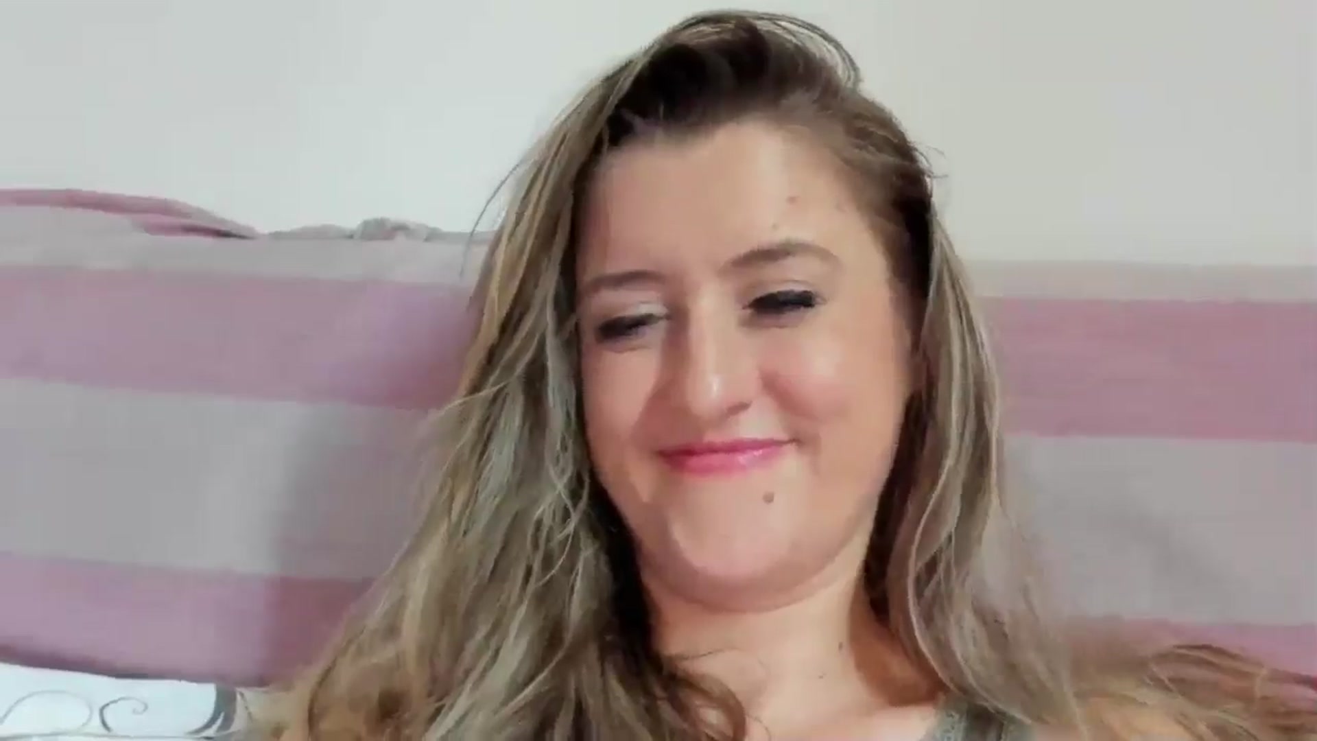 Gallery image thumbnail from BestDream's myfreecams stream on, 08/16/2024, 07:54 image 9 of 20