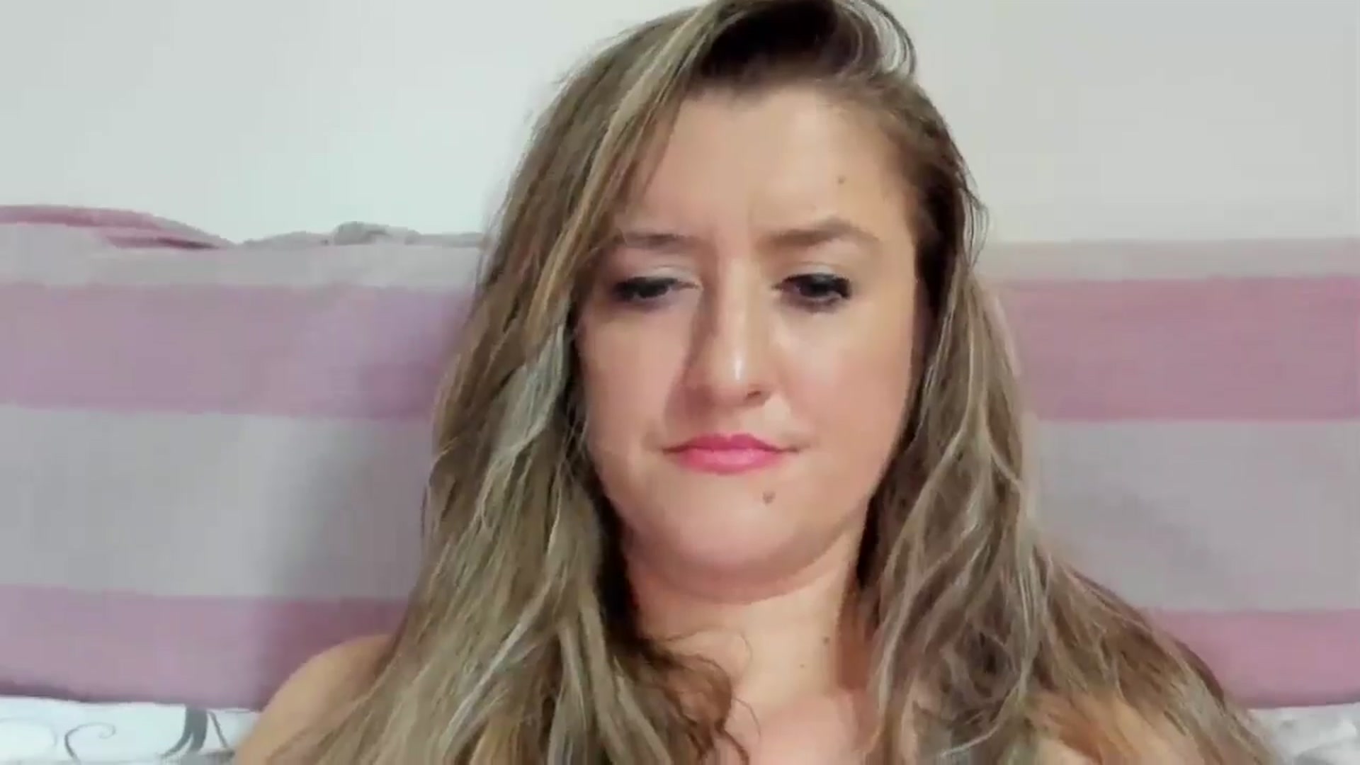 Gallery image thumbnail from BestDream's myfreecams stream on, 08/16/2024, 07:54 image 5 of 20