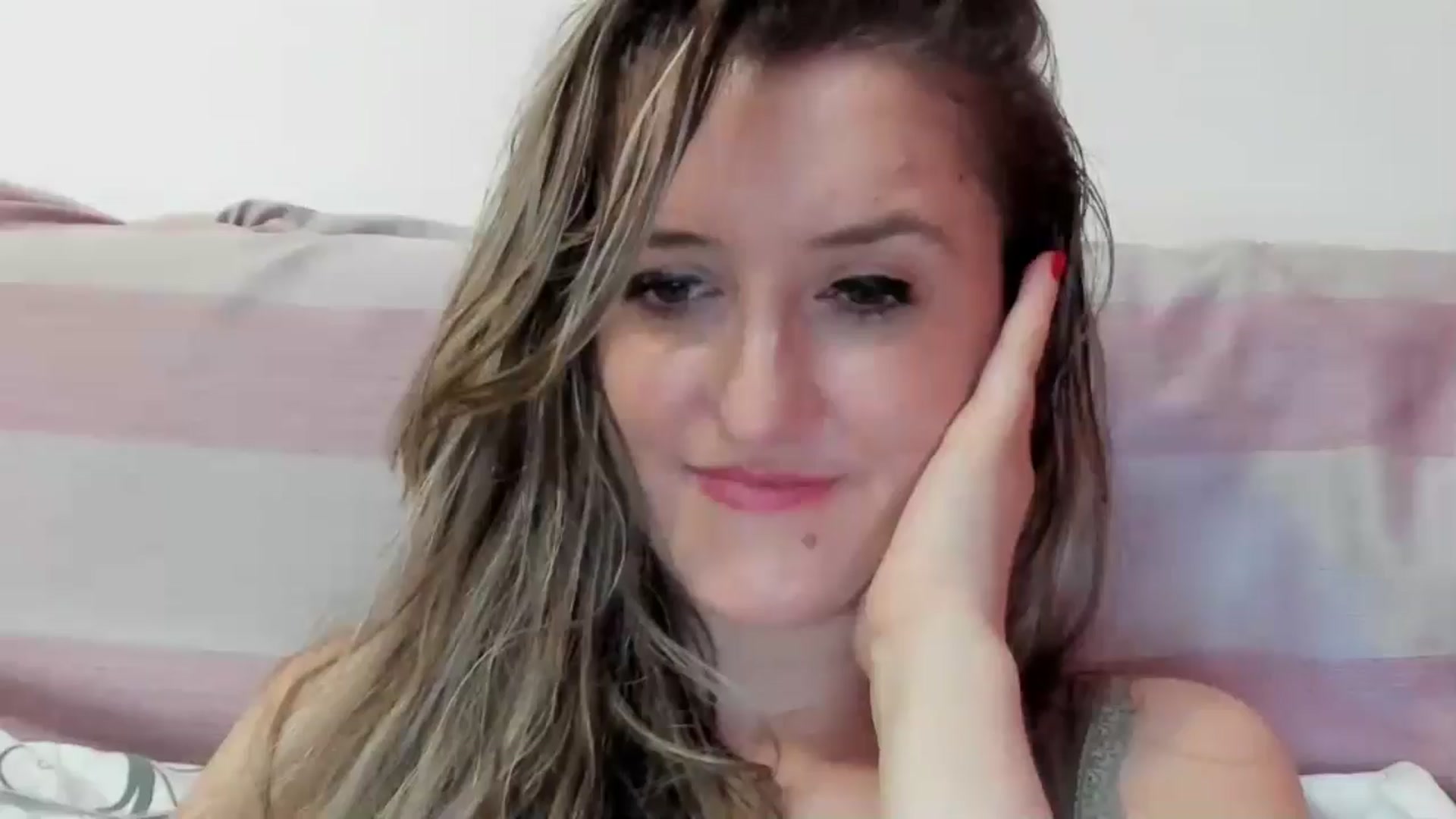 Gallery image thumbnail from BestDream's myfreecams stream on, 08/16/2024, 08:48 image 13 of 20