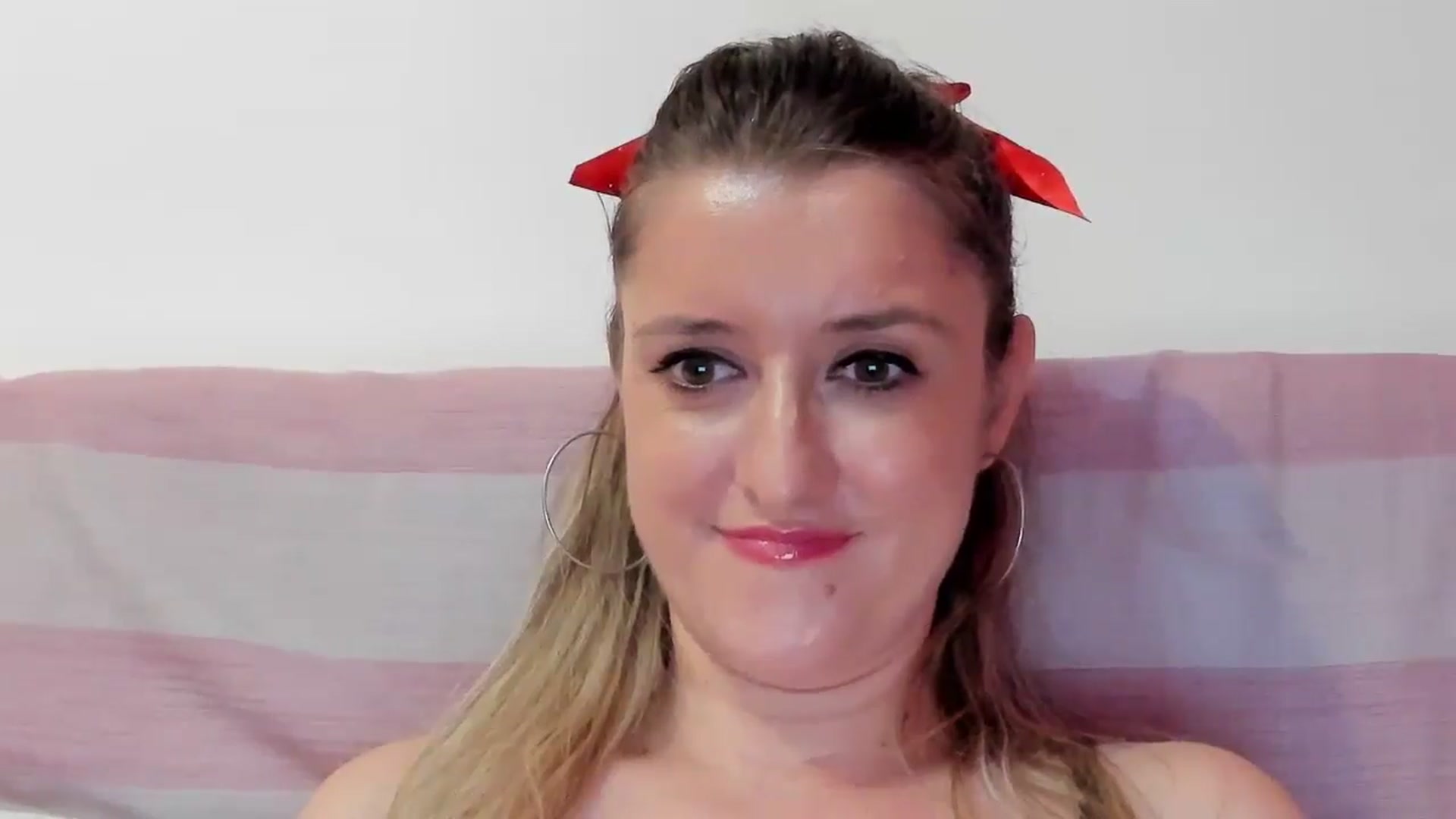 Gallery image thumbnail from BestDream's myfreecams stream on, 08/16/2024, 21:29 image 11 of 20