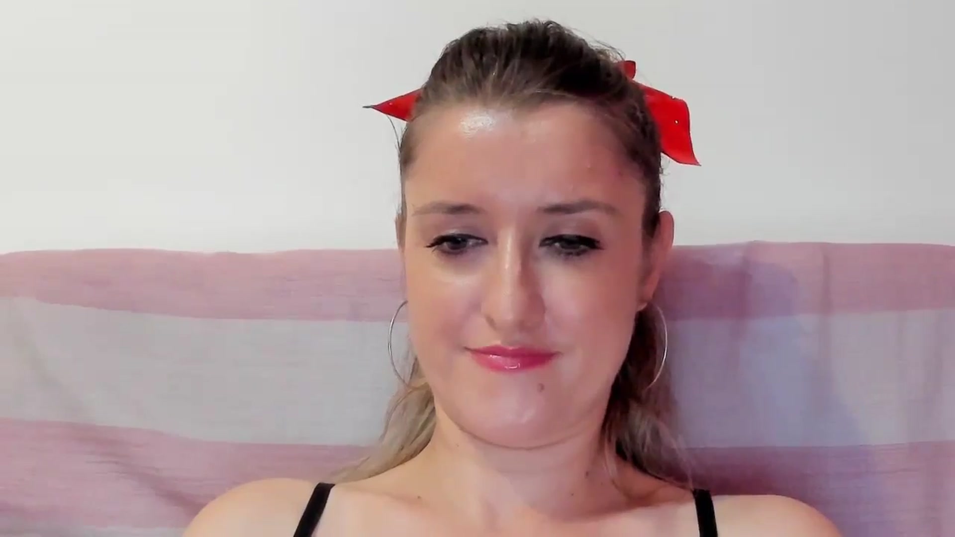 Gallery image thumbnail from BestDream's myfreecams stream on, 08/16/2024, 21:29 image 7 of 20