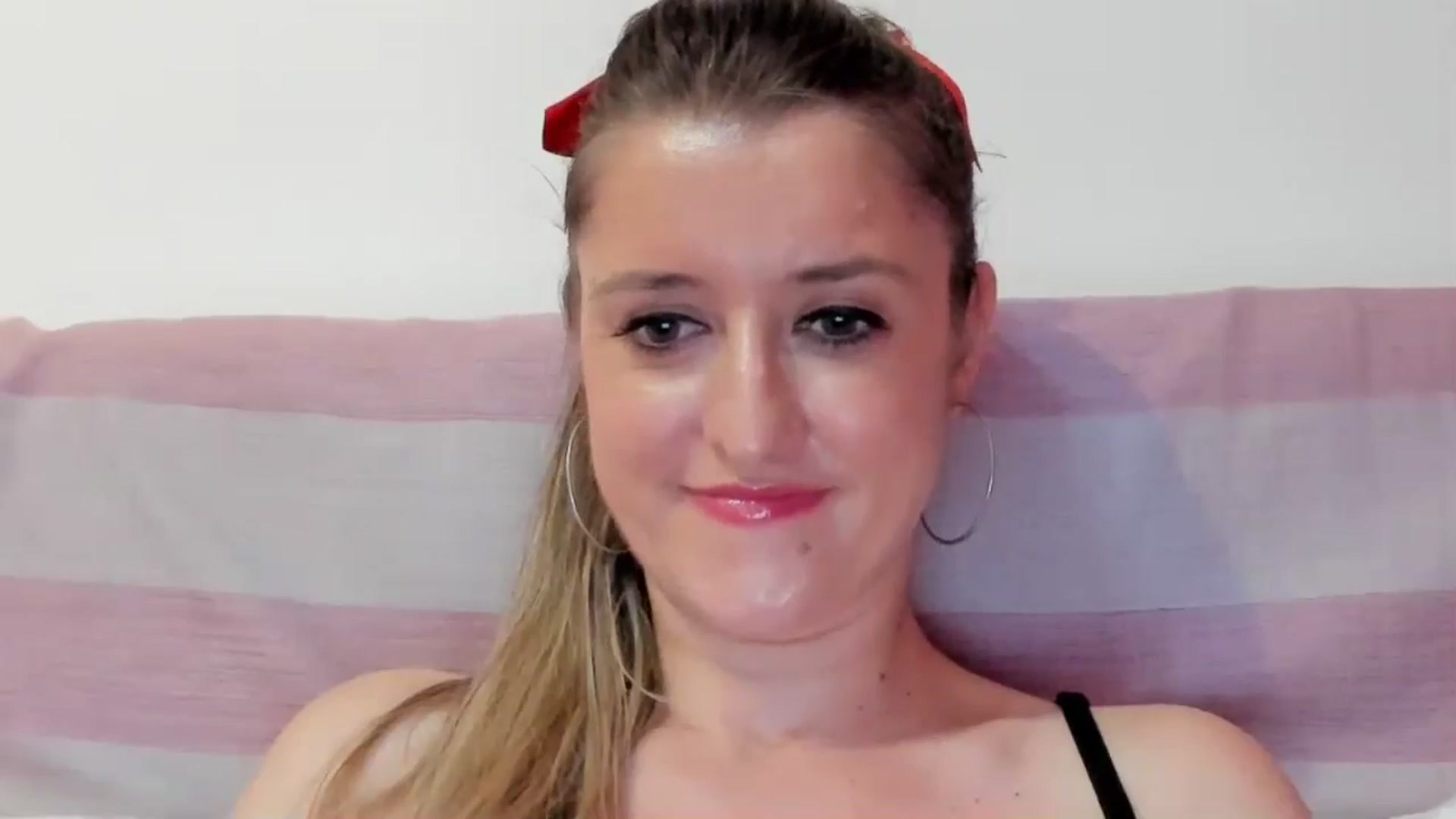 Gallery image thumbnail from BestDream's myfreecams stream on, 08/16/2024, 21:58 image 11 of 20