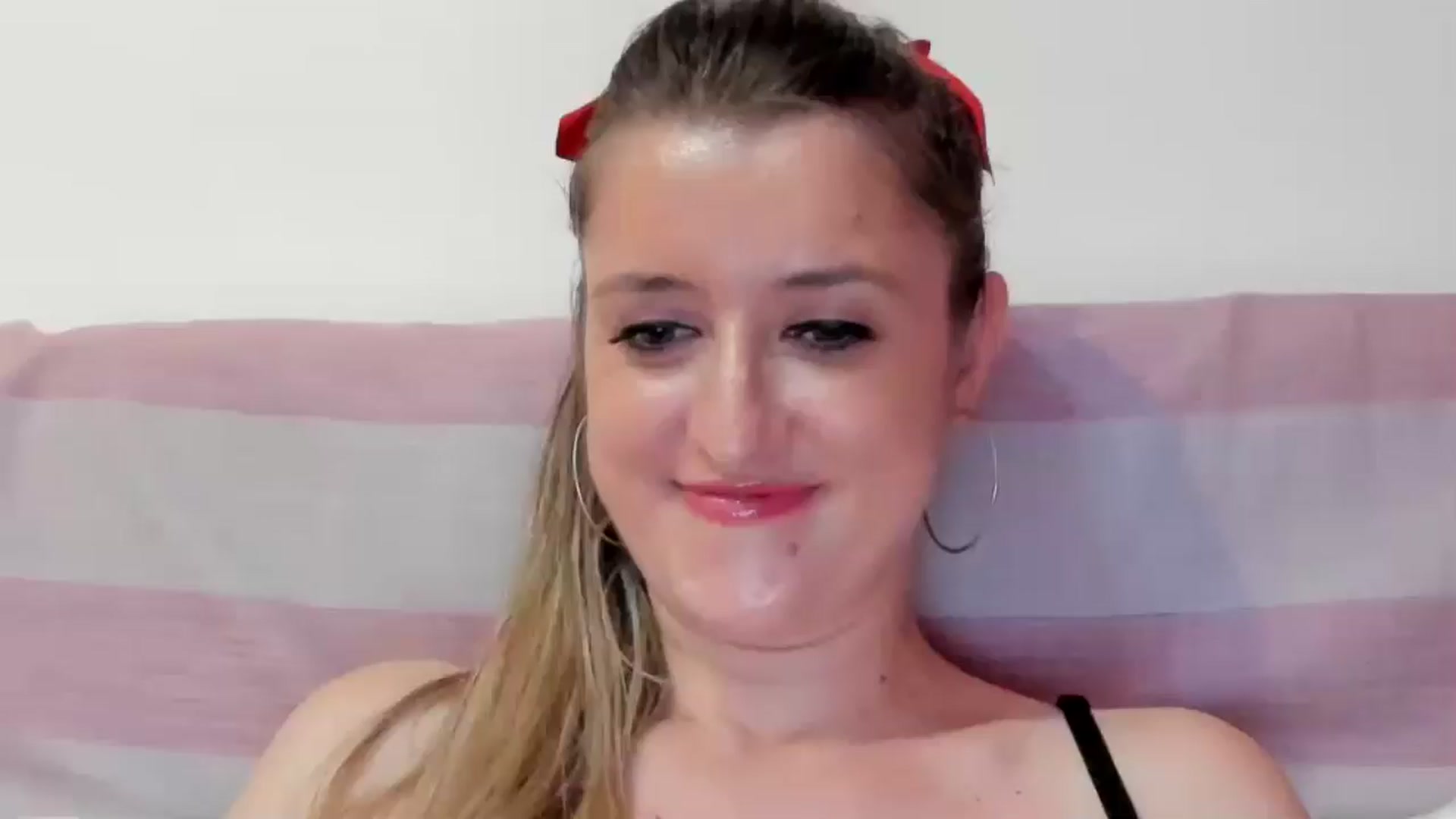 Gallery image thumbnail from BestDream's myfreecams stream on, 08/16/2024, 21:58 image 10 of 20