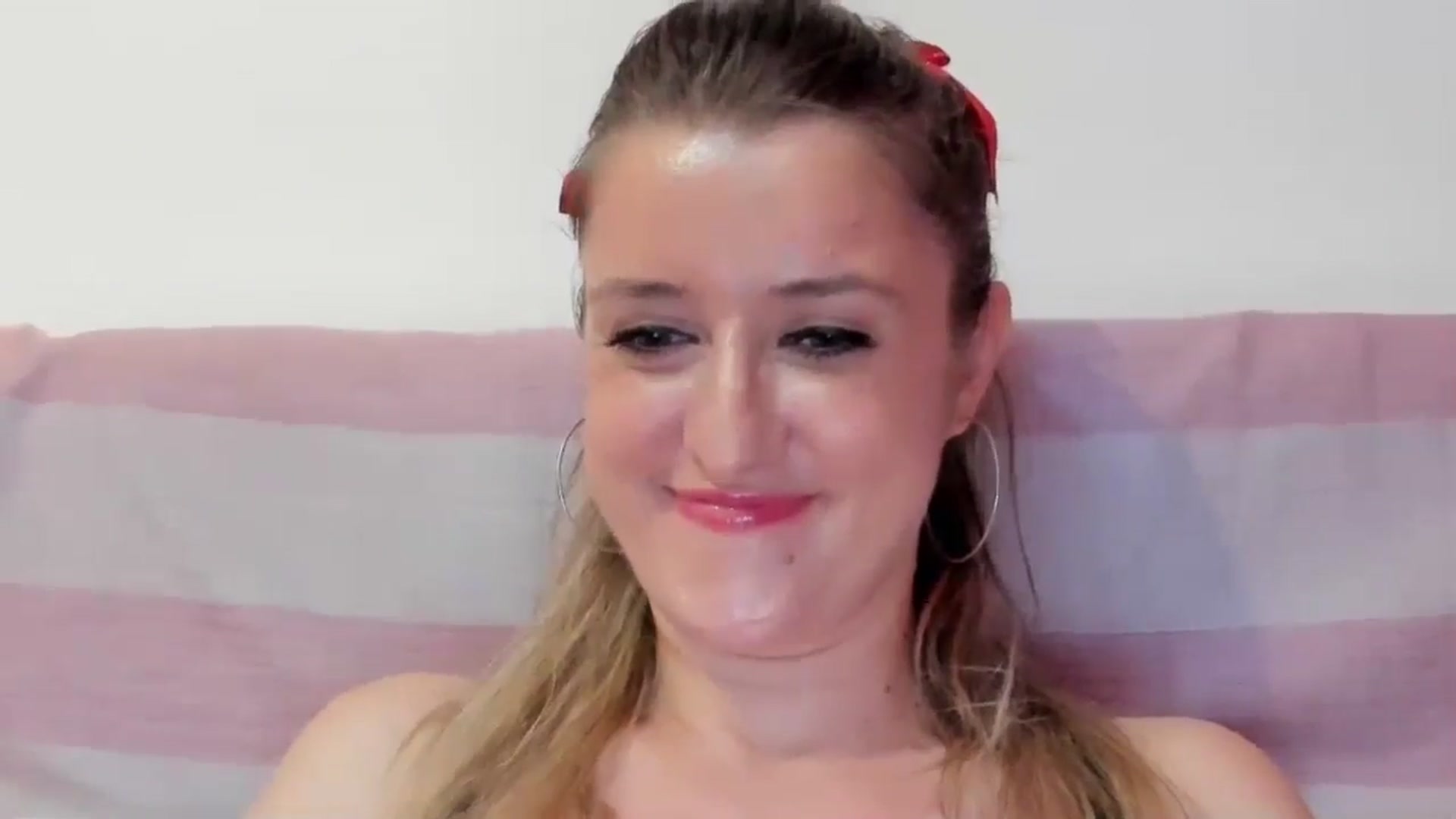 Gallery image thumbnail from BestDream's myfreecams stream on, 08/16/2024, 21:58 image 7 of 20