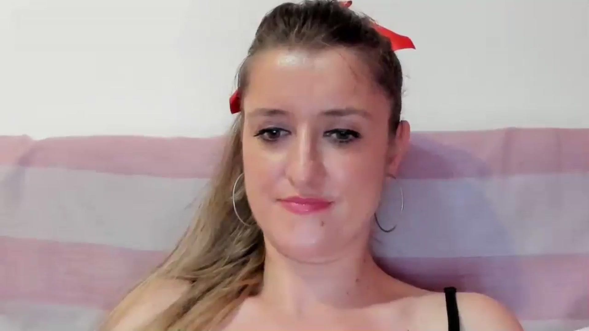 Gallery image thumbnail from BestDream's myfreecams stream on, 08/16/2024, 23:14 image 11 of 20