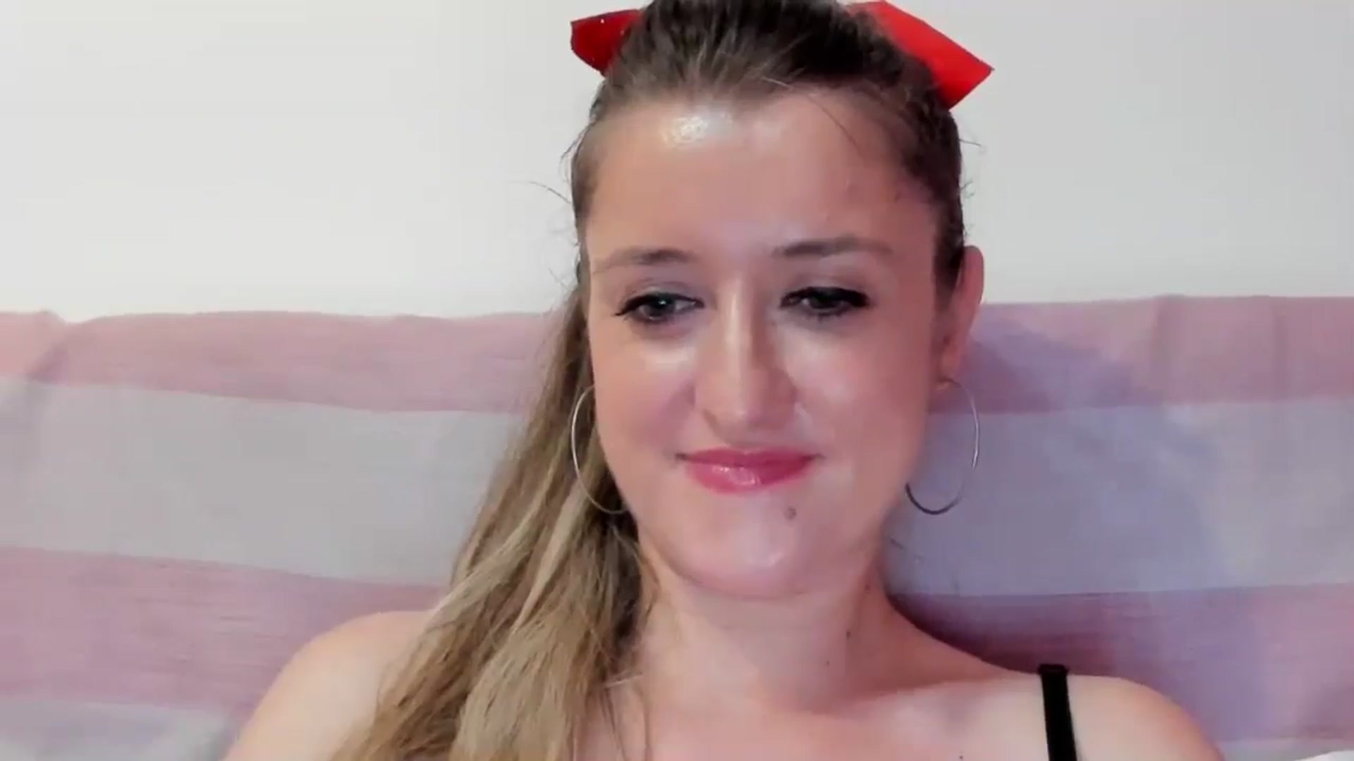 Gallery image thumbnail from BestDream's myfreecams stream on, 08/16/2024, 23:14 image 5 of 20