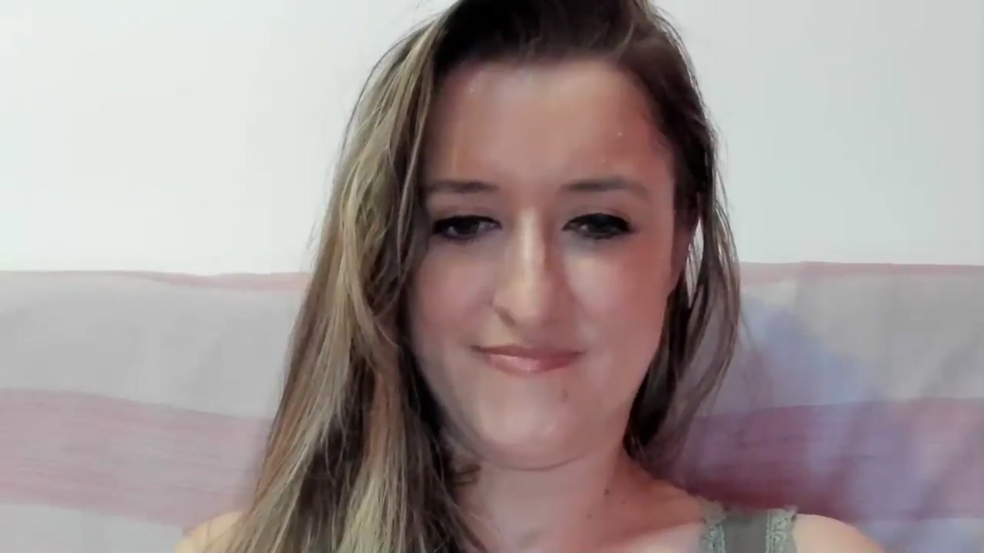 Gallery image thumbnail from BestDream's myfreecams stream on, 08/17/2024, 13:45 image 2 of 20