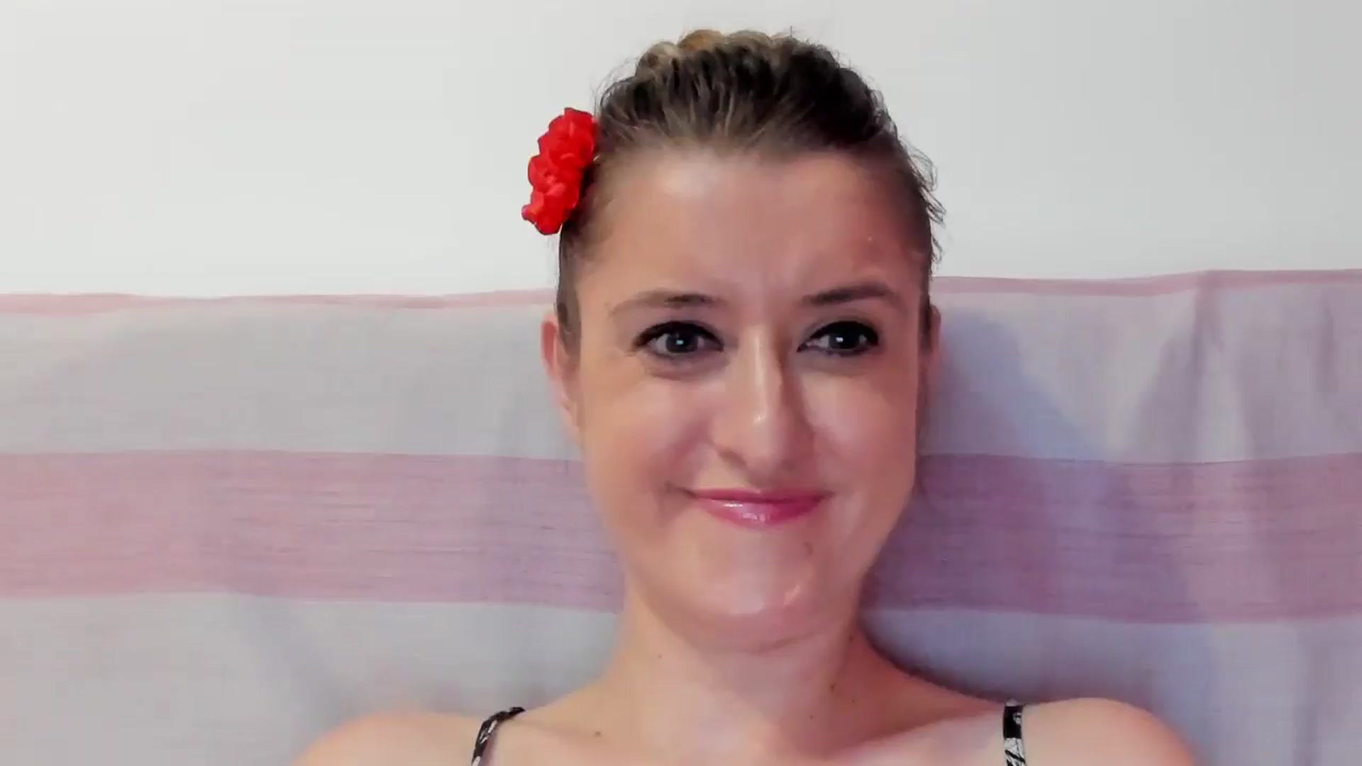 Gallery image thumbnail from BestDream's myfreecams stream on, 08/18/2024, 21:46 image 17 of 20