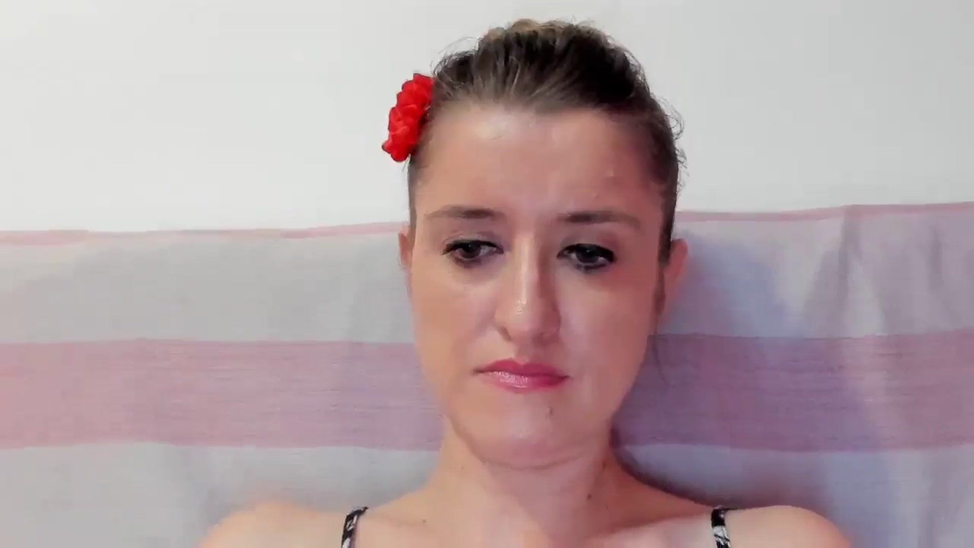 Gallery image thumbnail from BestDream's myfreecams stream on, 08/18/2024, 21:46 image 4 of 20