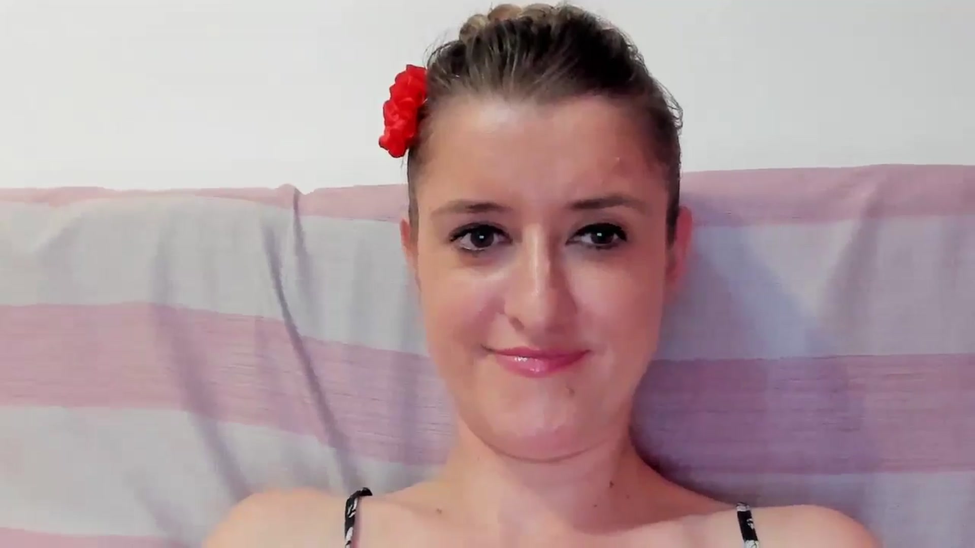 Gallery image thumbnail from BestDream's myfreecams stream on, 08/18/2024, 22:37 image 17 of 20