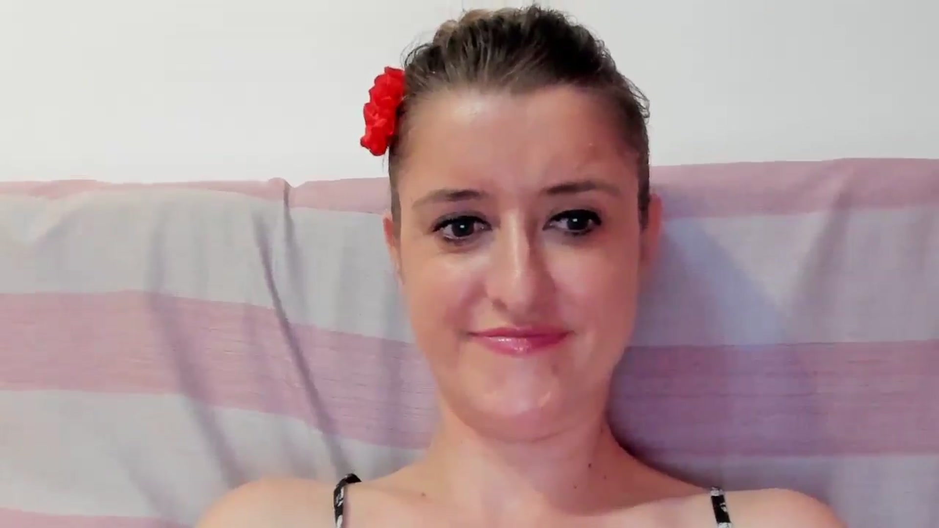 Gallery image thumbnail from BestDream's myfreecams stream on, 08/18/2024, 22:37 image 18 of 20