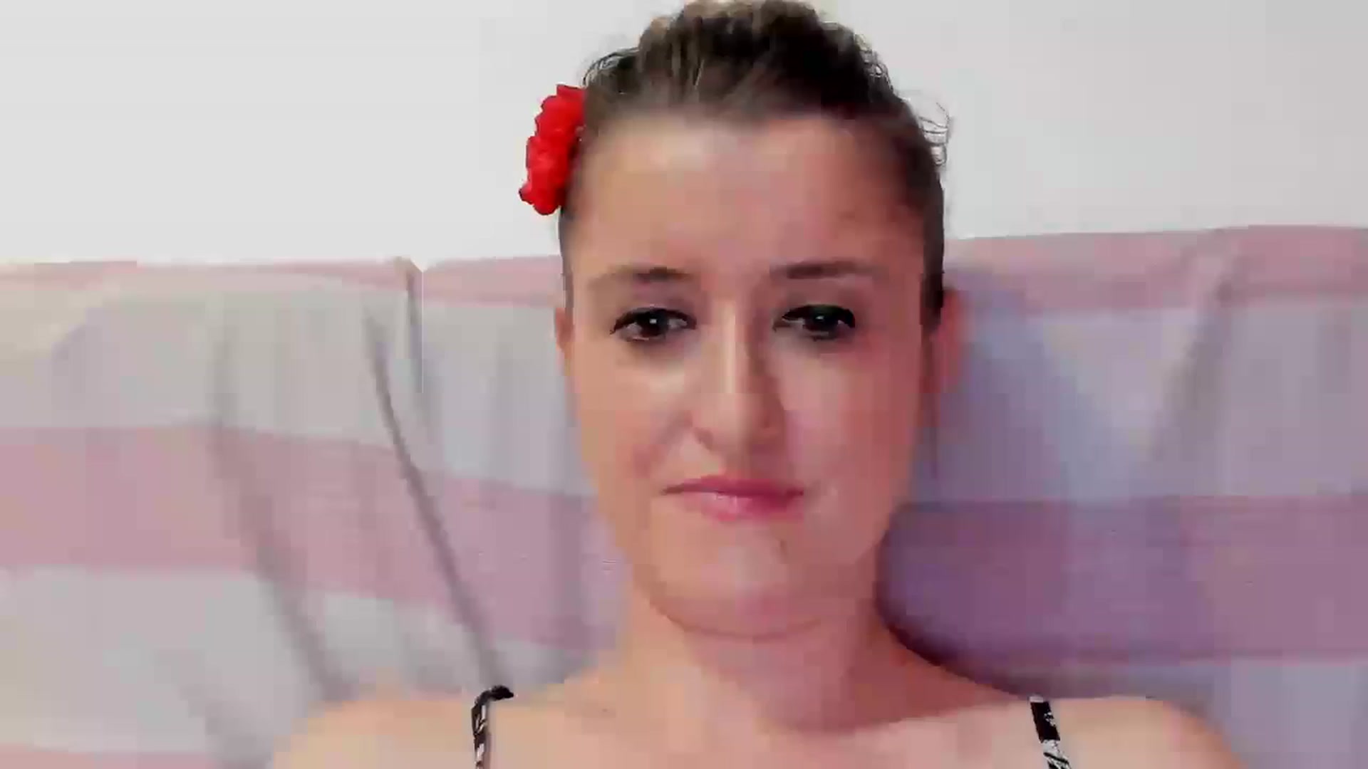 Gallery image thumbnail from BestDream's myfreecams stream on, 08/18/2024, 22:37 image 12 of 20