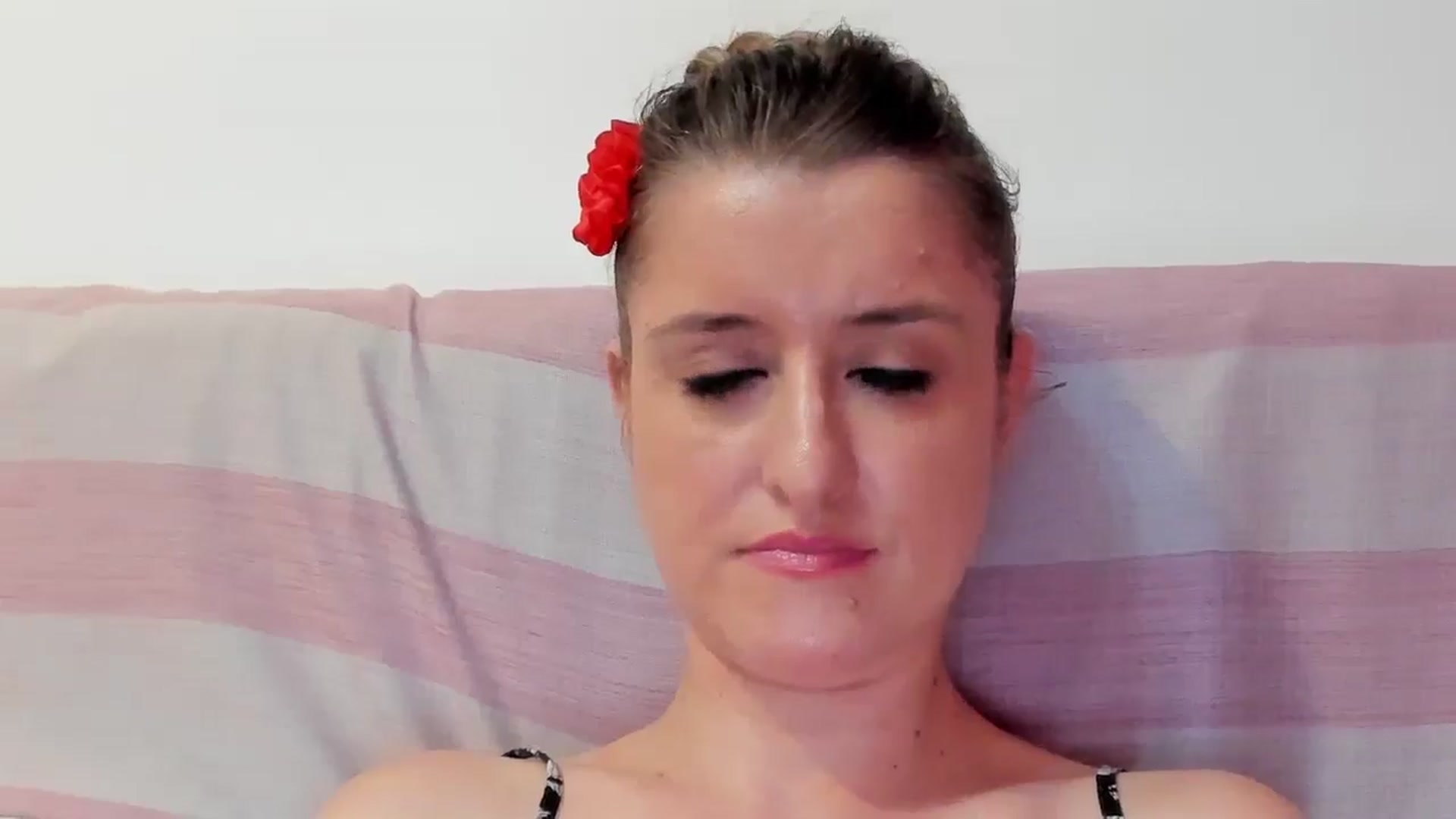 Gallery image thumbnail from BestDream's myfreecams stream on, 08/18/2024, 23:05 image 13 of 20