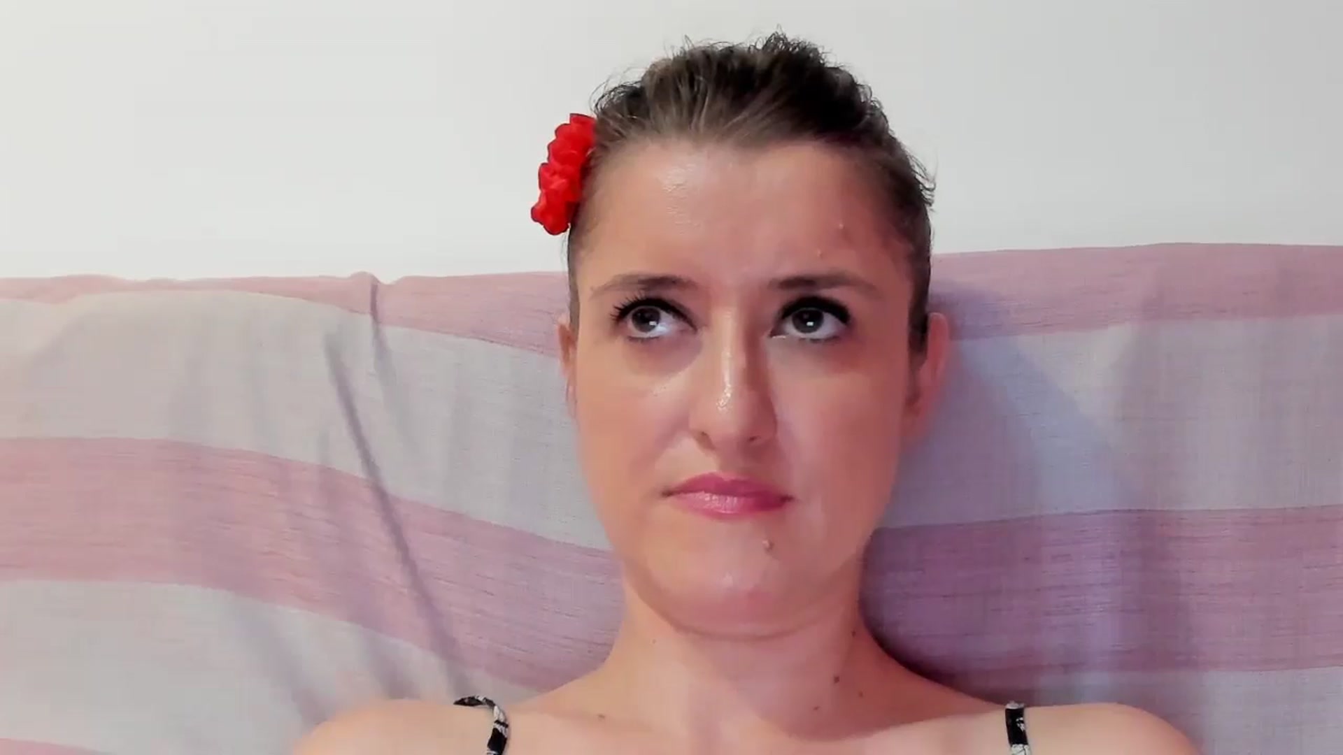 Gallery image thumbnail from BestDream's myfreecams stream on, 08/18/2024, 23:05 image 12 of 20