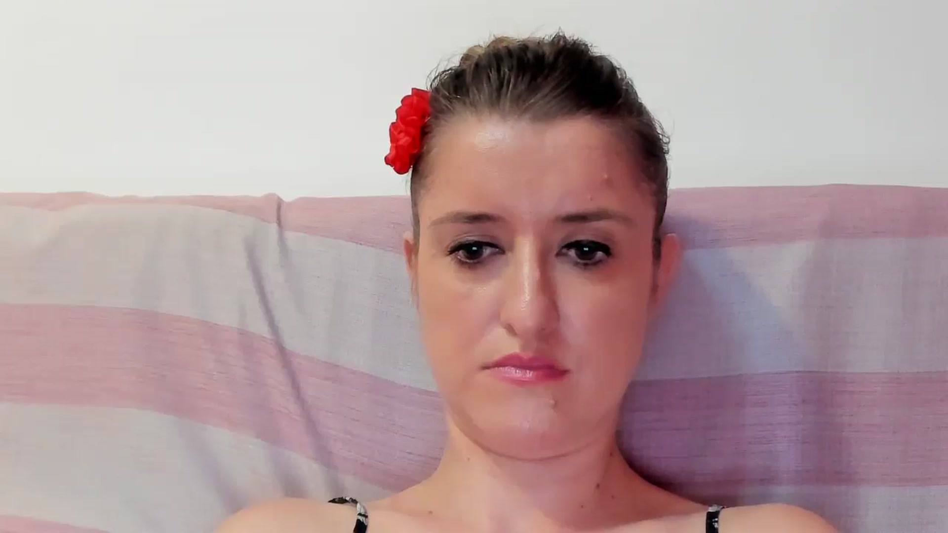 Gallery image thumbnail from BestDream's myfreecams stream on, 08/18/2024, 23:05 image 14 of 20