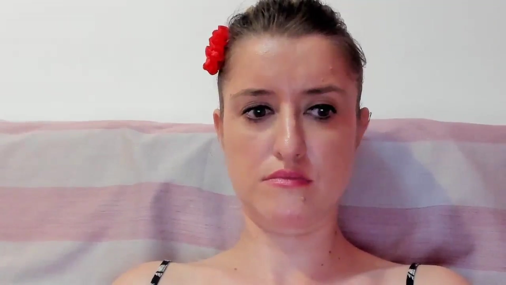 Gallery image thumbnail from BestDream's myfreecams stream on, 08/19/2024, 24:00 image 2 of 20
