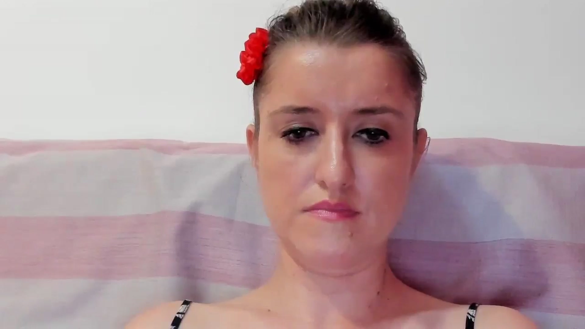 Gallery image thumbnail from BestDream's myfreecams stream on, 08/19/2024, 24:00 image 10 of 20