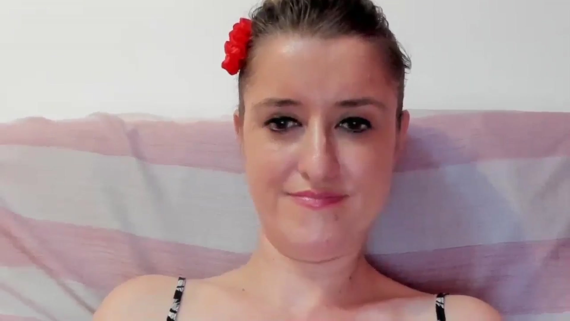 Gallery image thumbnail from BestDream's myfreecams stream on, 08/19/2024, 24:29 image 17 of 20