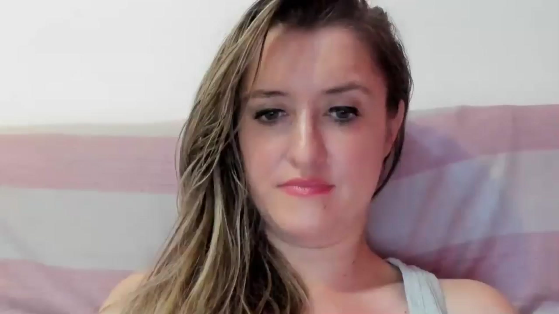 Gallery image thumbnail from BestDream's myfreecams stream on, 08/20/2024, 22:41 image 20 of 20