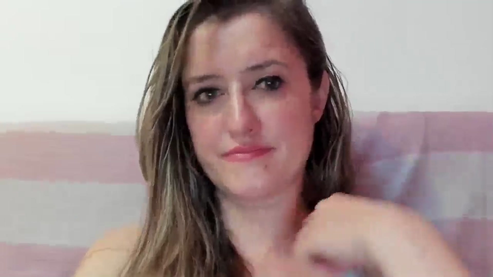 Gallery image thumbnail from BestDream's myfreecams stream on, 08/20/2024, 23:47 image 10 of 20
