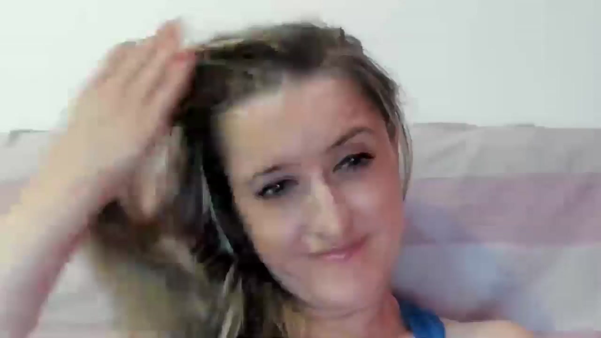 Gallery image thumbnail from BestDream's myfreecams stream on, 08/22/2024, 24:26 image 18 of 20
