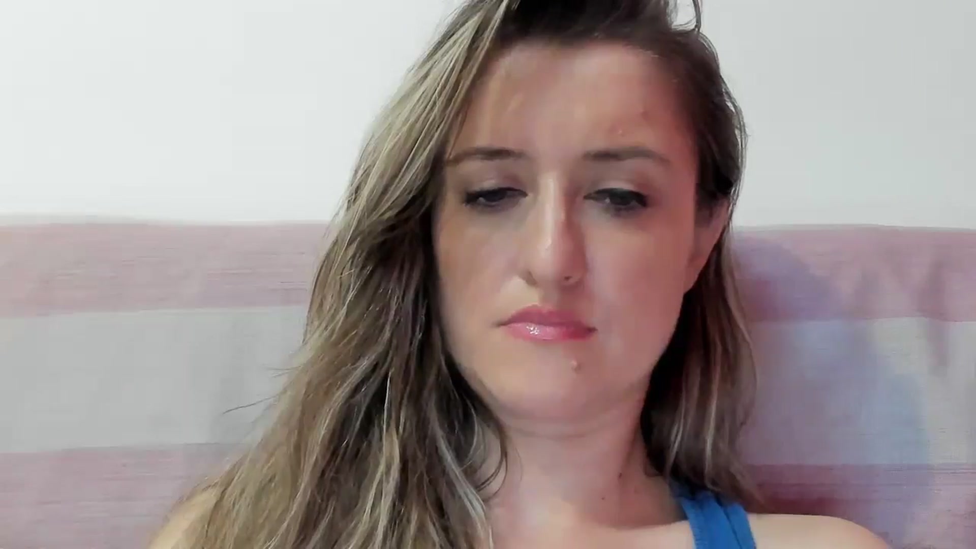 Gallery image thumbnail from BestDream's myfreecams stream on, 08/22/2024, 08:01 image 13 of 20