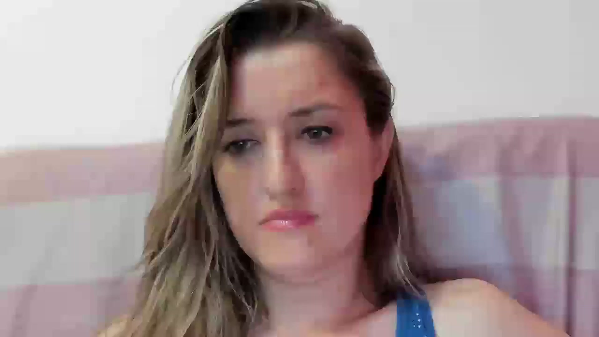 Gallery image thumbnail from BestDream's myfreecams stream on, 08/22/2024, 09:16 image 14 of 20