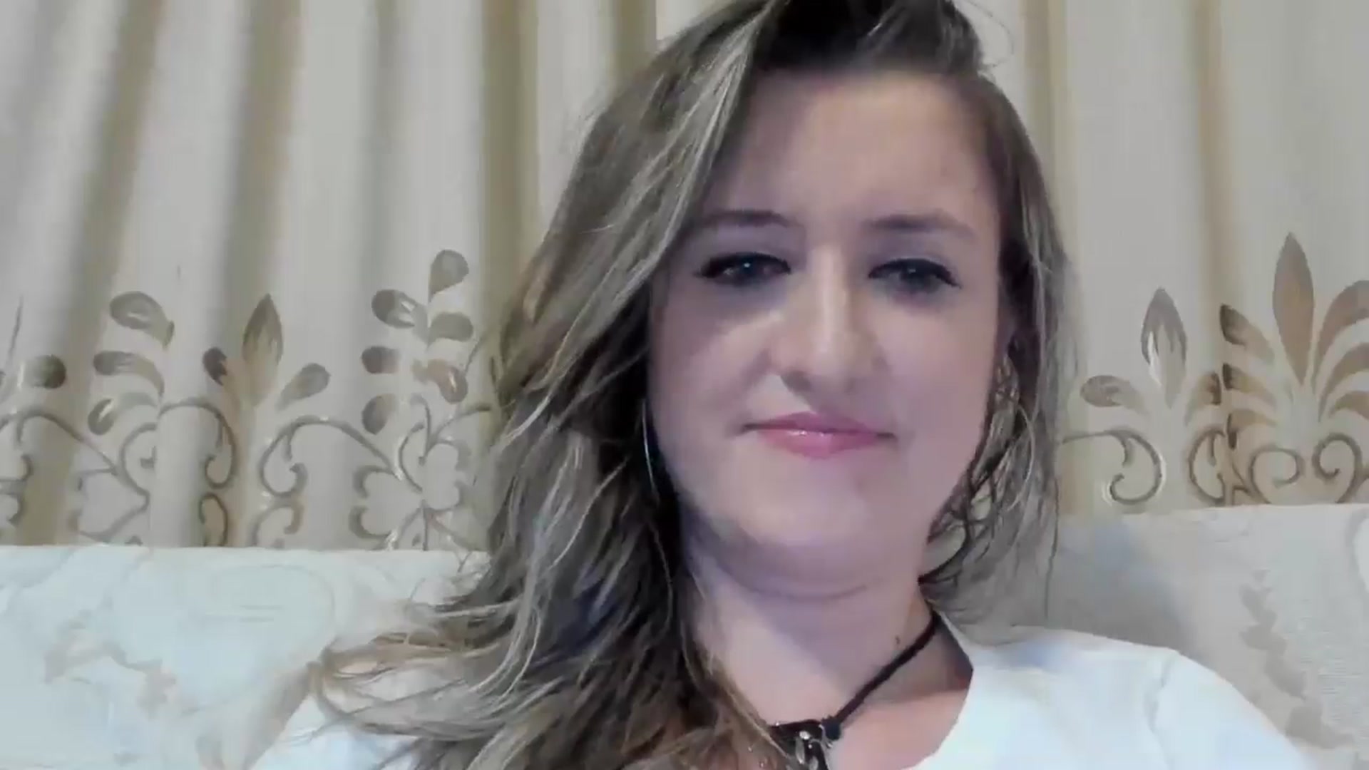Gallery image thumbnail from BestDream's myfreecams stream on, 08/22/2024, 22:57 image 10 of 20