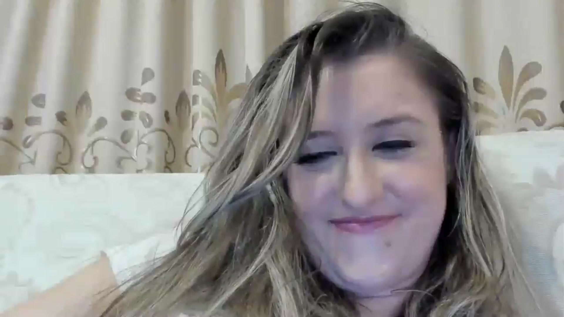 Gallery image thumbnail from BestDream's myfreecams stream on, 08/23/2024, 24:12 image 11 of 20