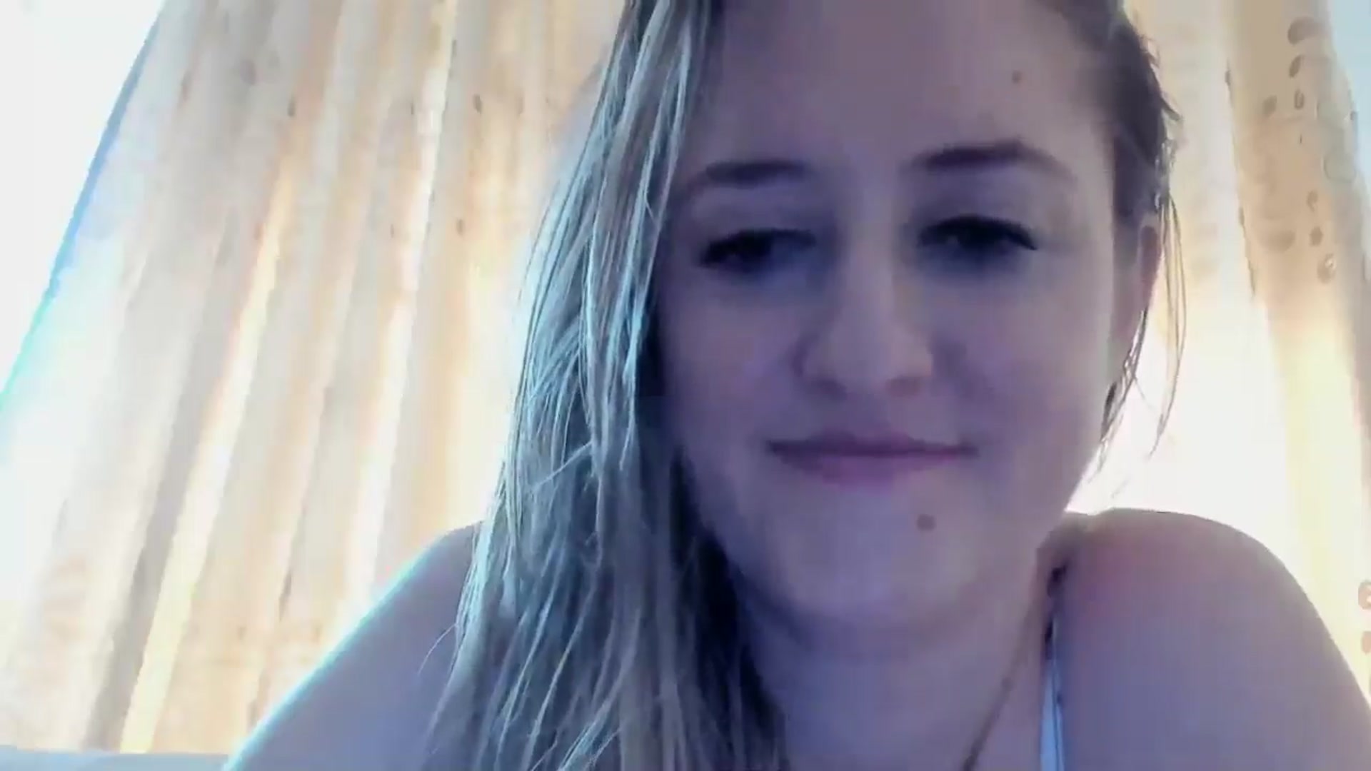 Gallery image thumbnail from BestDream's myfreecams stream on, 08/23/2024, 15:08 image 19 of 20