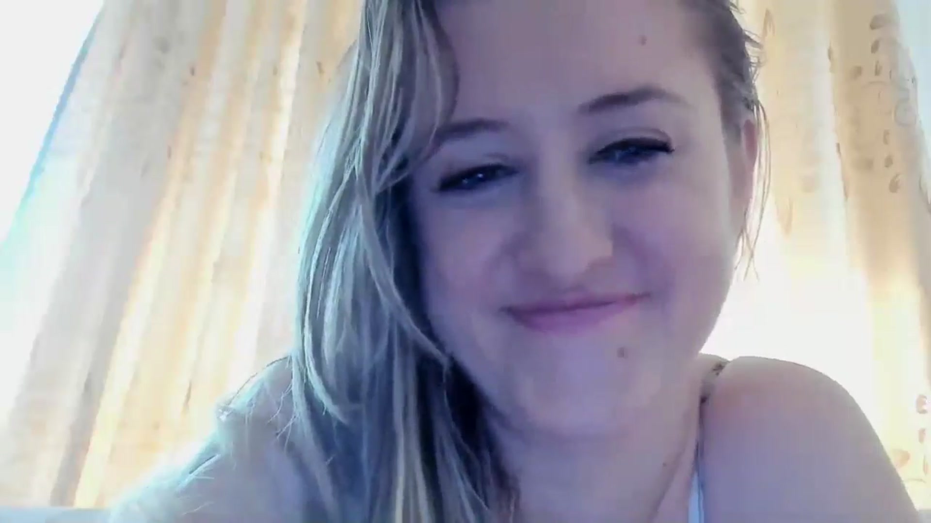 Gallery image thumbnail from BestDream's myfreecams stream on, 08/23/2024, 15:08 image 15 of 20