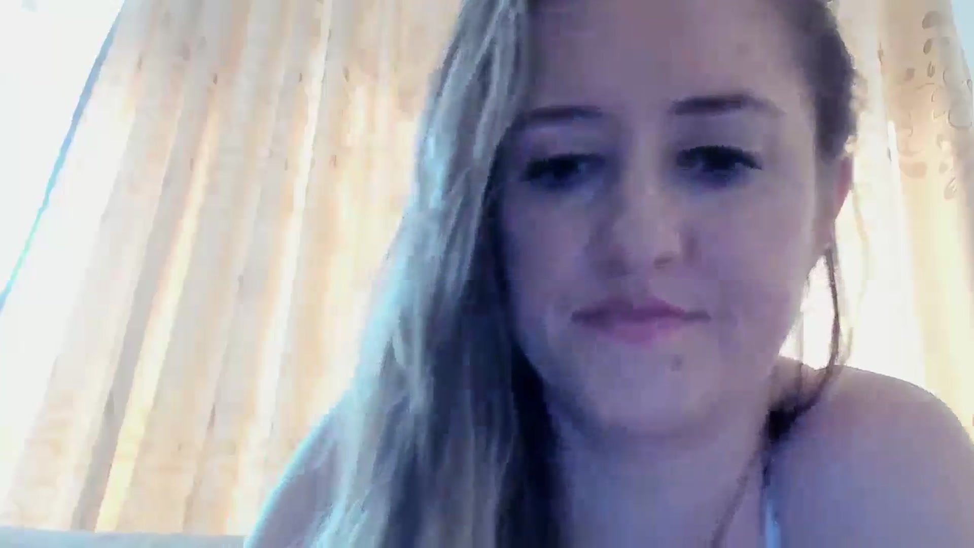 Gallery image thumbnail from BestDream's myfreecams stream on, 08/23/2024, 15:28 image 6 of 20
