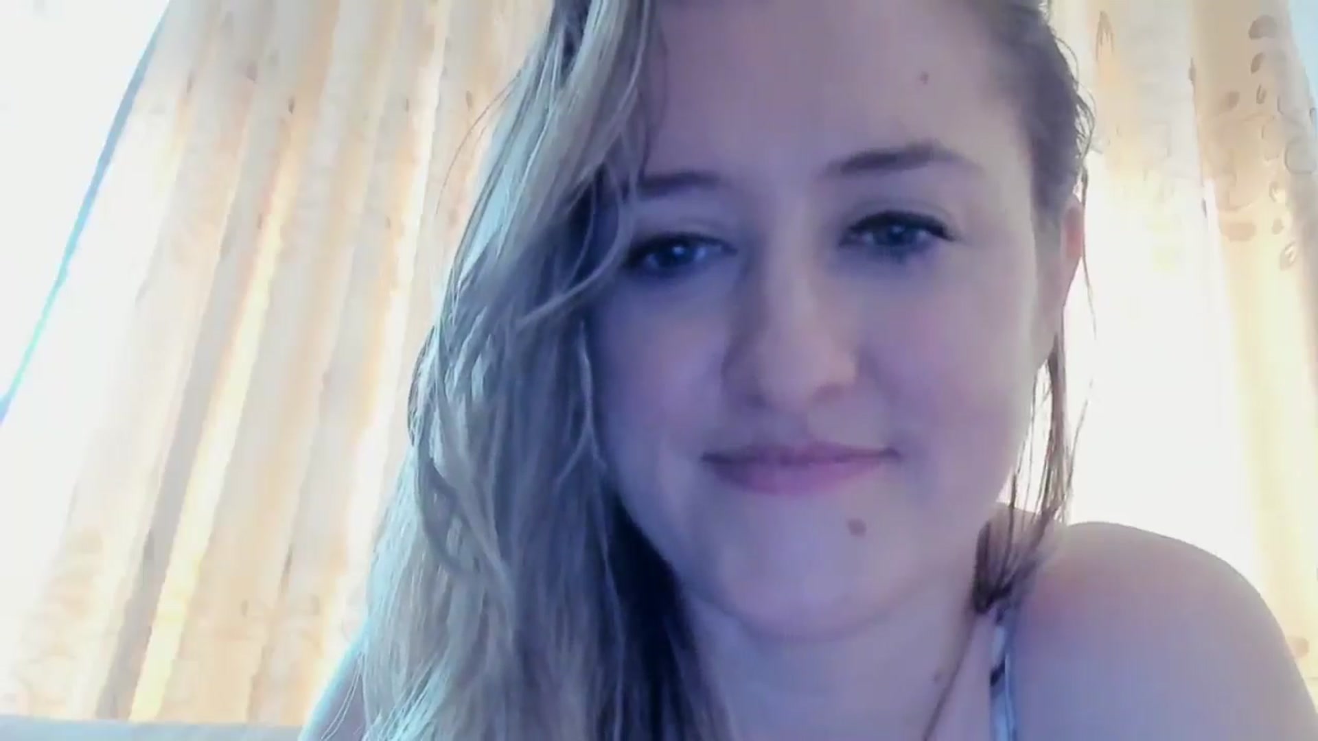 Gallery image thumbnail from BestDream's myfreecams stream on, 08/23/2024, 15:28 image 4 of 20