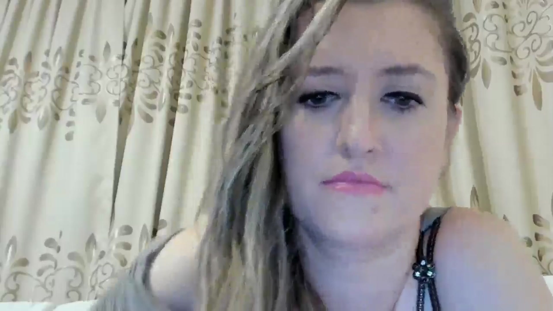 Gallery image thumbnail from BestDream's myfreecams stream on, 08/23/2024, 21:07 image 13 of 20