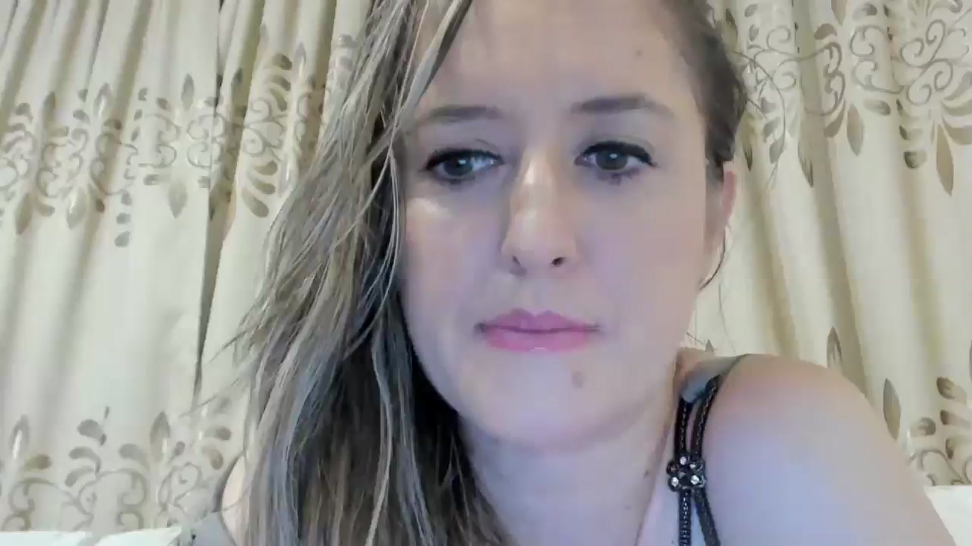 Gallery image thumbnail from BestDream's myfreecams stream on, 08/23/2024, 21:07 image 11 of 20