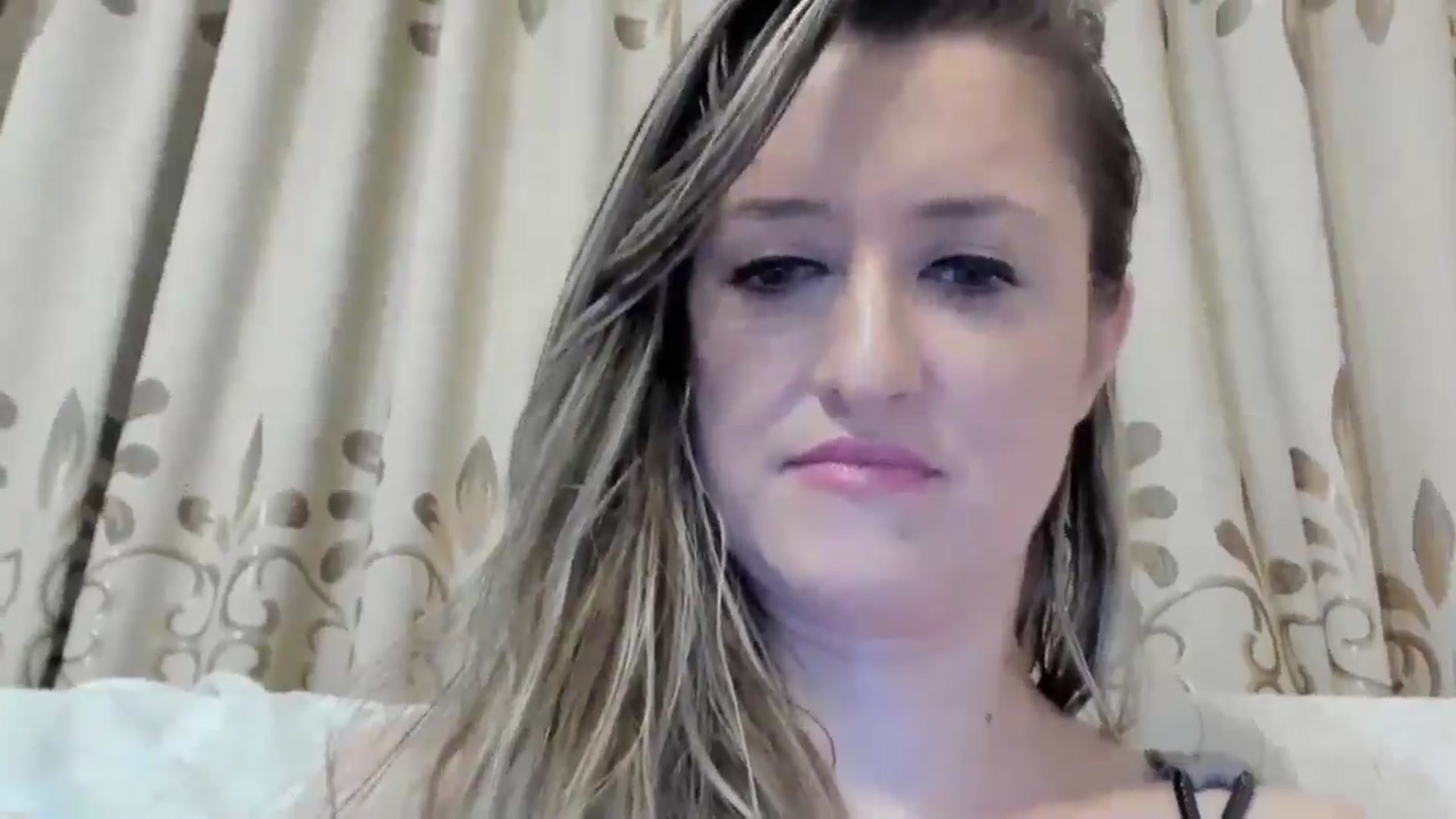 Gallery image thumbnail from BestDream's myfreecams stream on, 08/23/2024, 23:11 image 17 of 20
