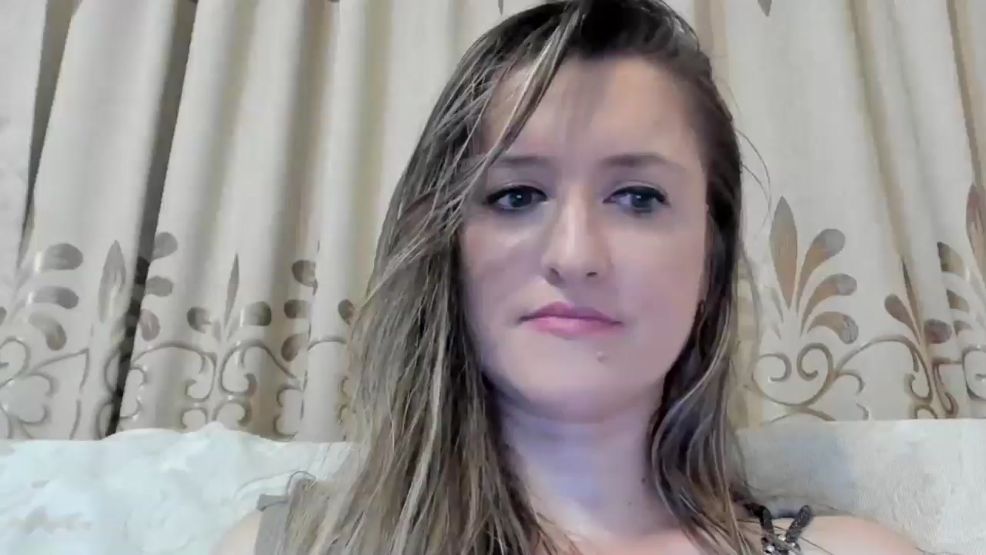 Gallery image thumbnail from BestDream's myfreecams stream on, 08/23/2024, 23:11 image 3 of 20