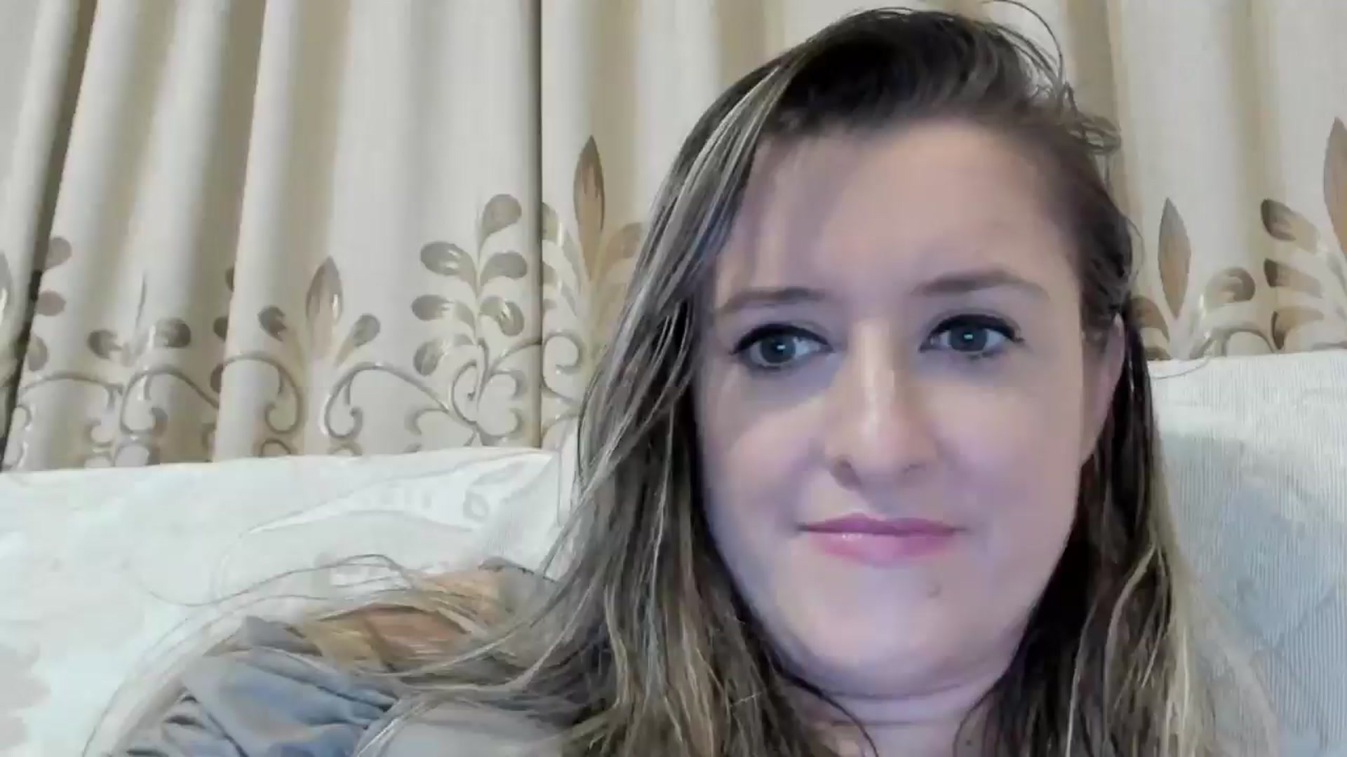 Gallery image thumbnail from BestDream's myfreecams stream on, 08/24/2024, 24:04 image 6 of 20