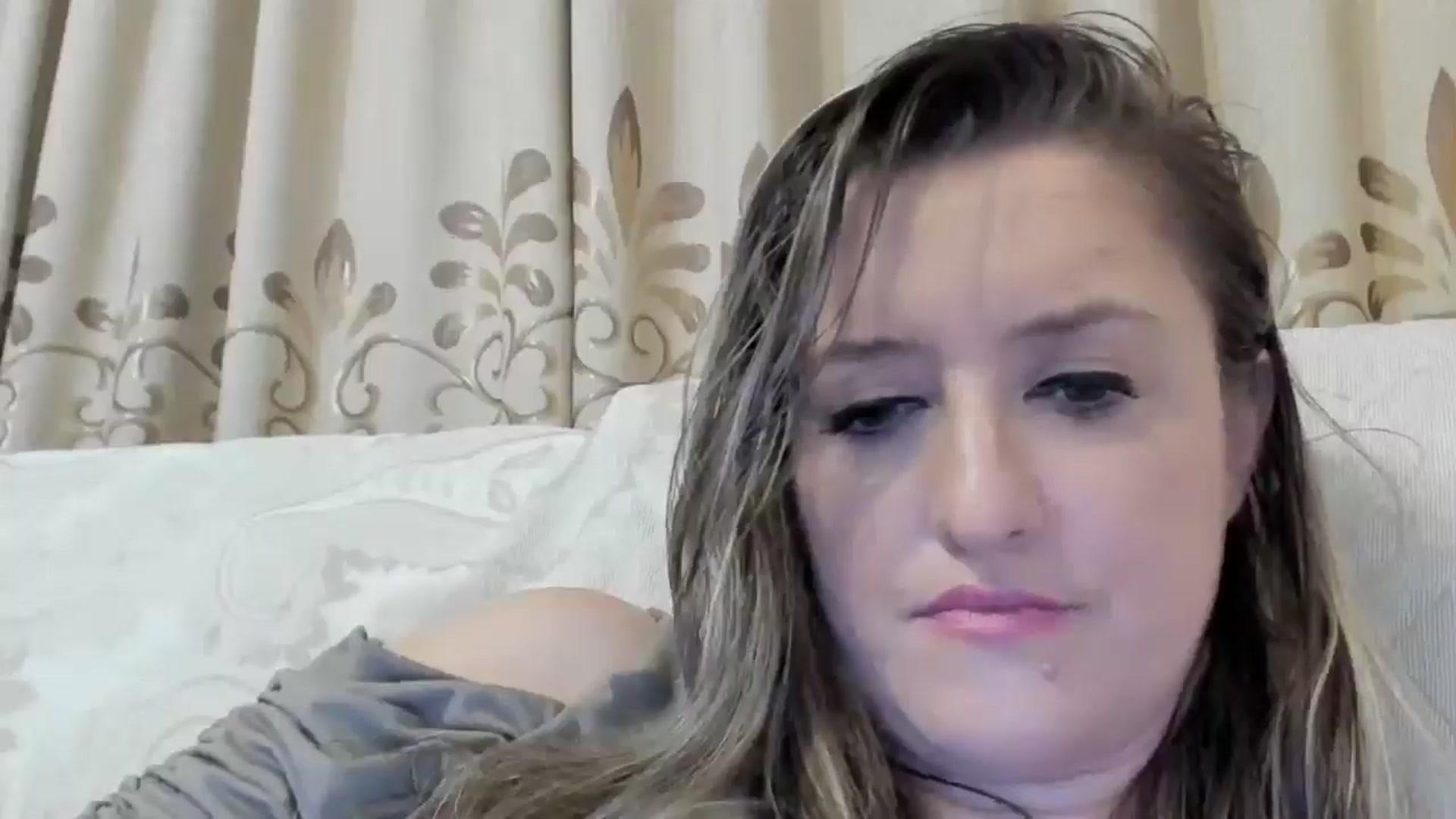 Gallery image thumbnail from BestDream's myfreecams stream on, 08/24/2024, 24:04 image 18 of 20