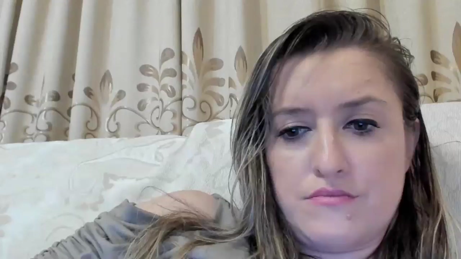 Gallery image thumbnail from BestDream's myfreecams stream on, 08/24/2024, 24:04 image 13 of 20